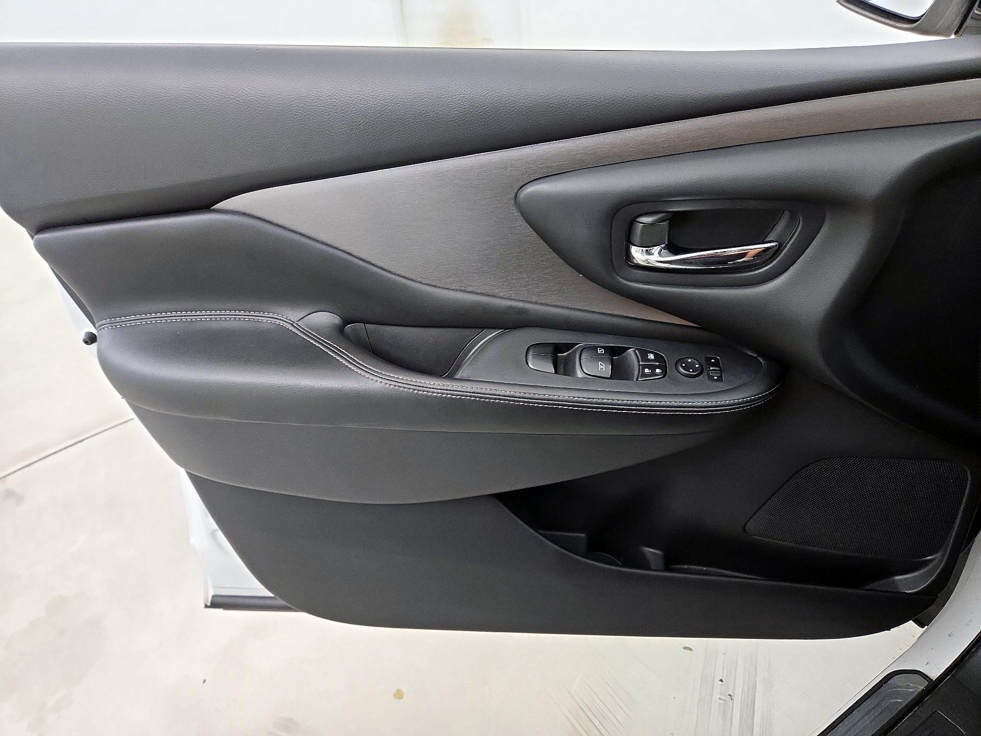 Thumbnail: 2019 Nissan Murano - 12