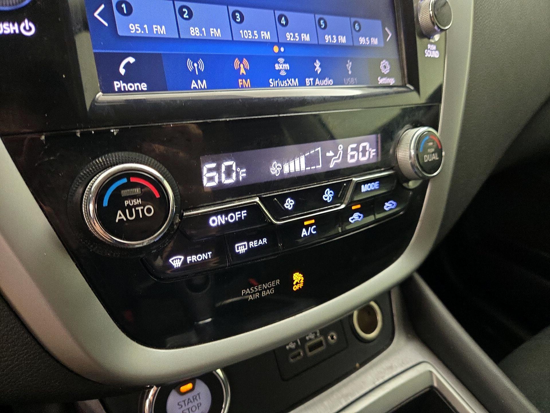 Thumbnail: 2019 Nissan Murano - 16