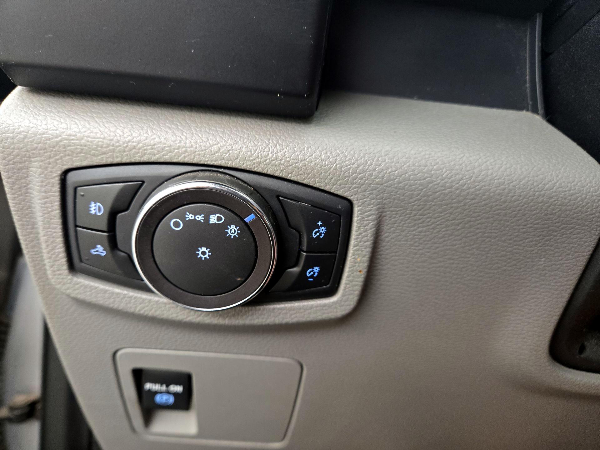 Thumbnail: 2019 Ford F-150 - 13