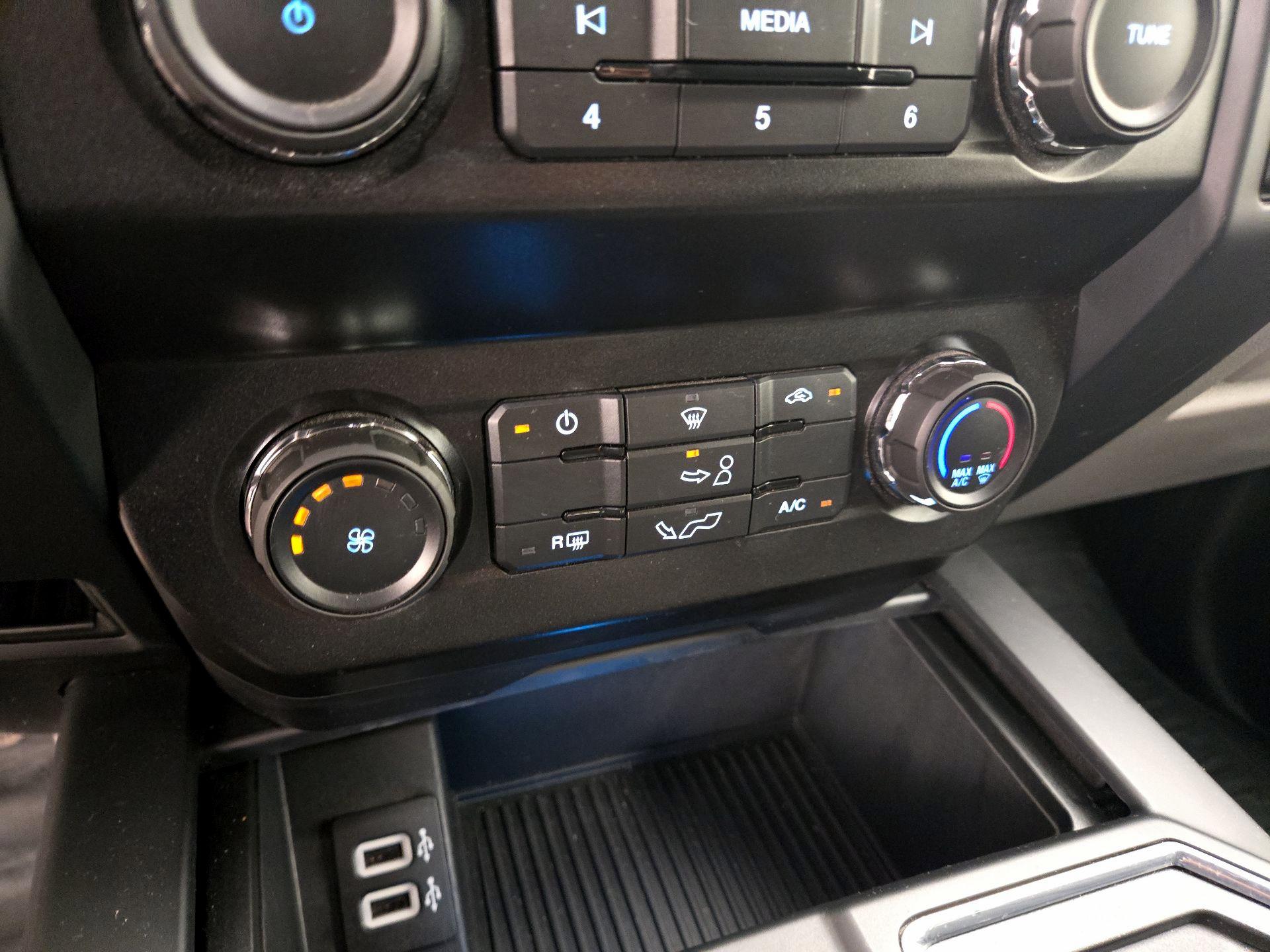 Thumbnail: 2019 Ford F-150 - 16