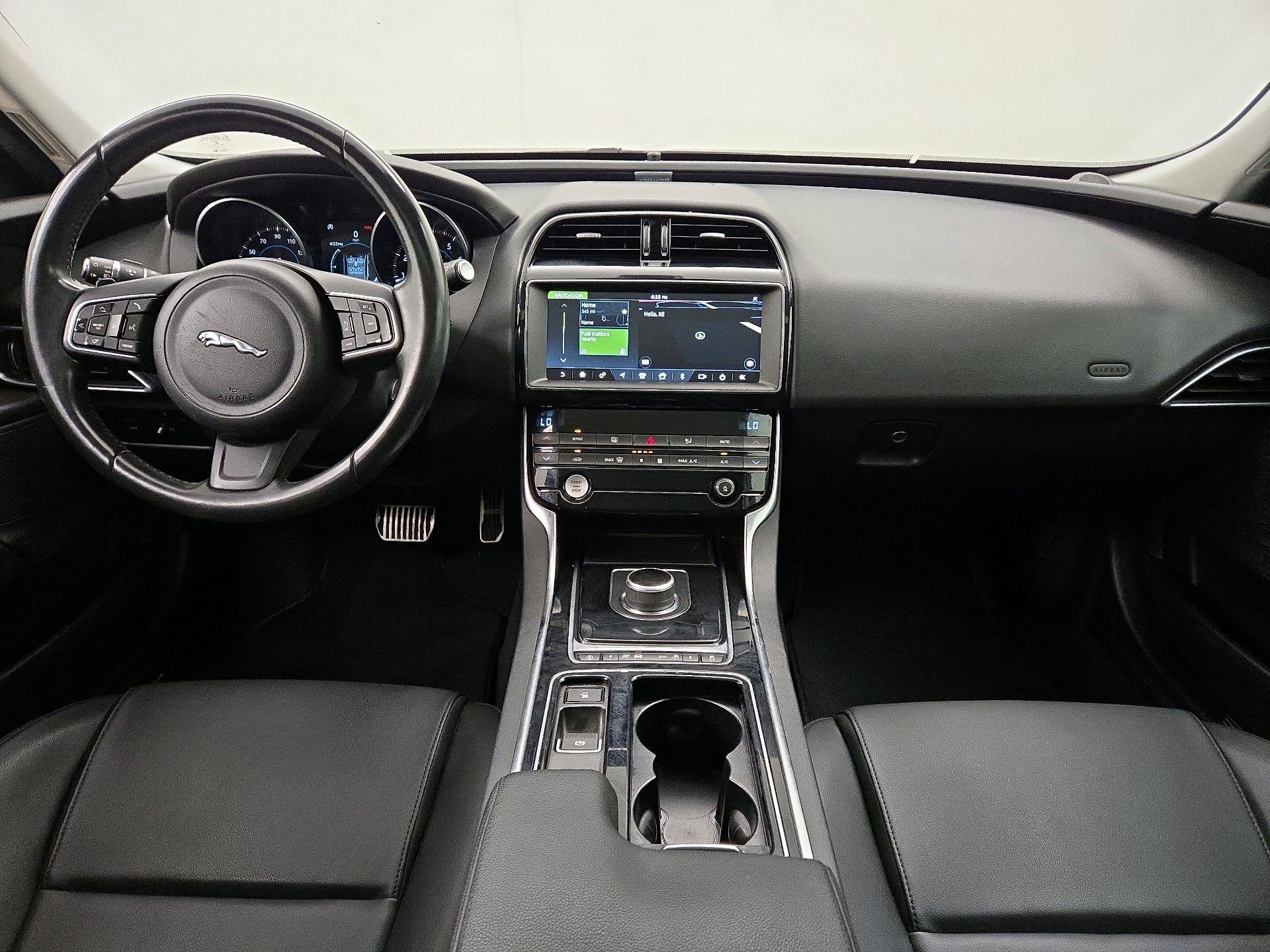 Thumbnail: 2019 Jaguar XE - 9
