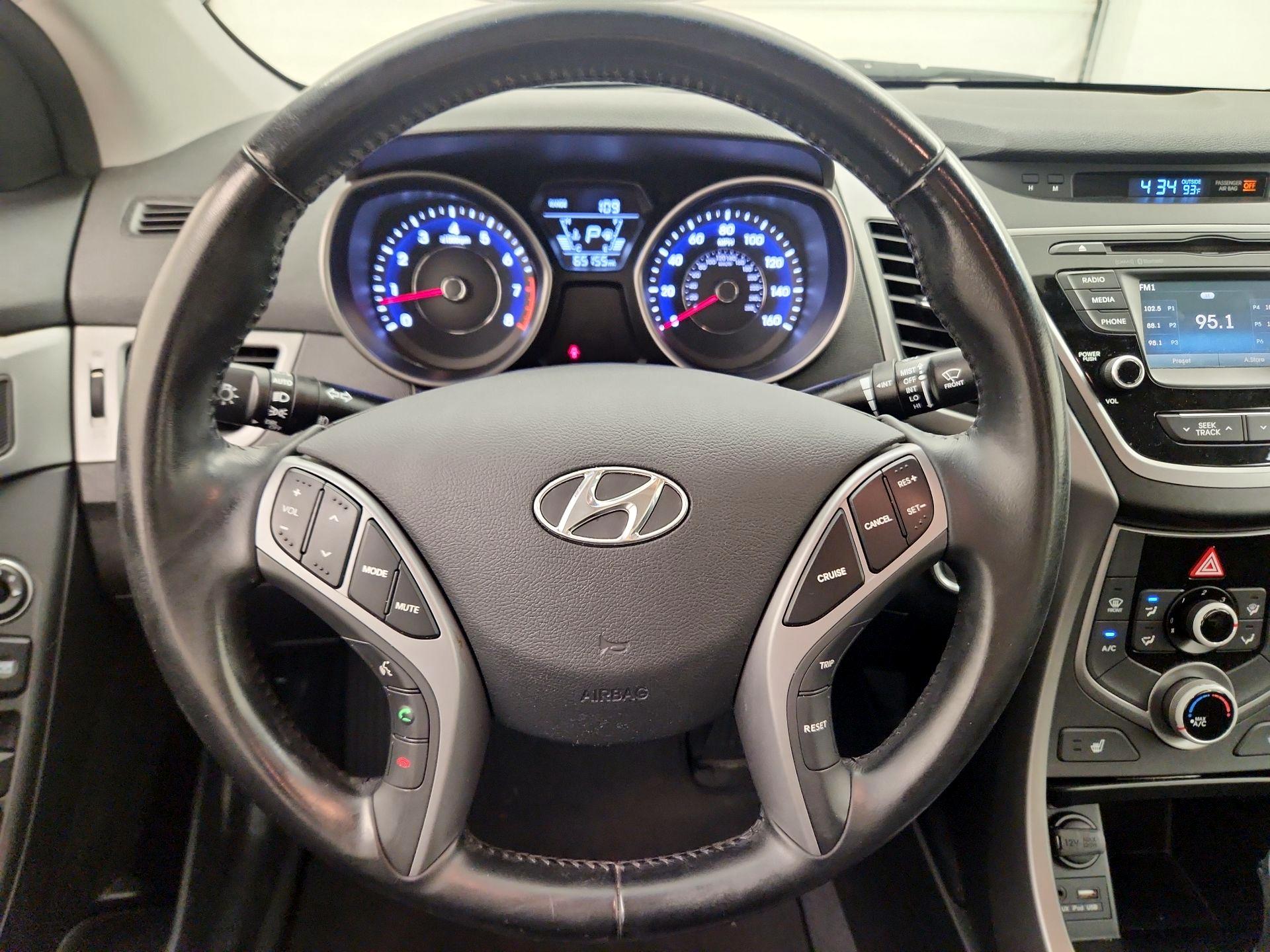 Thumbnail: 2016 Hyundai Elantra - 10
