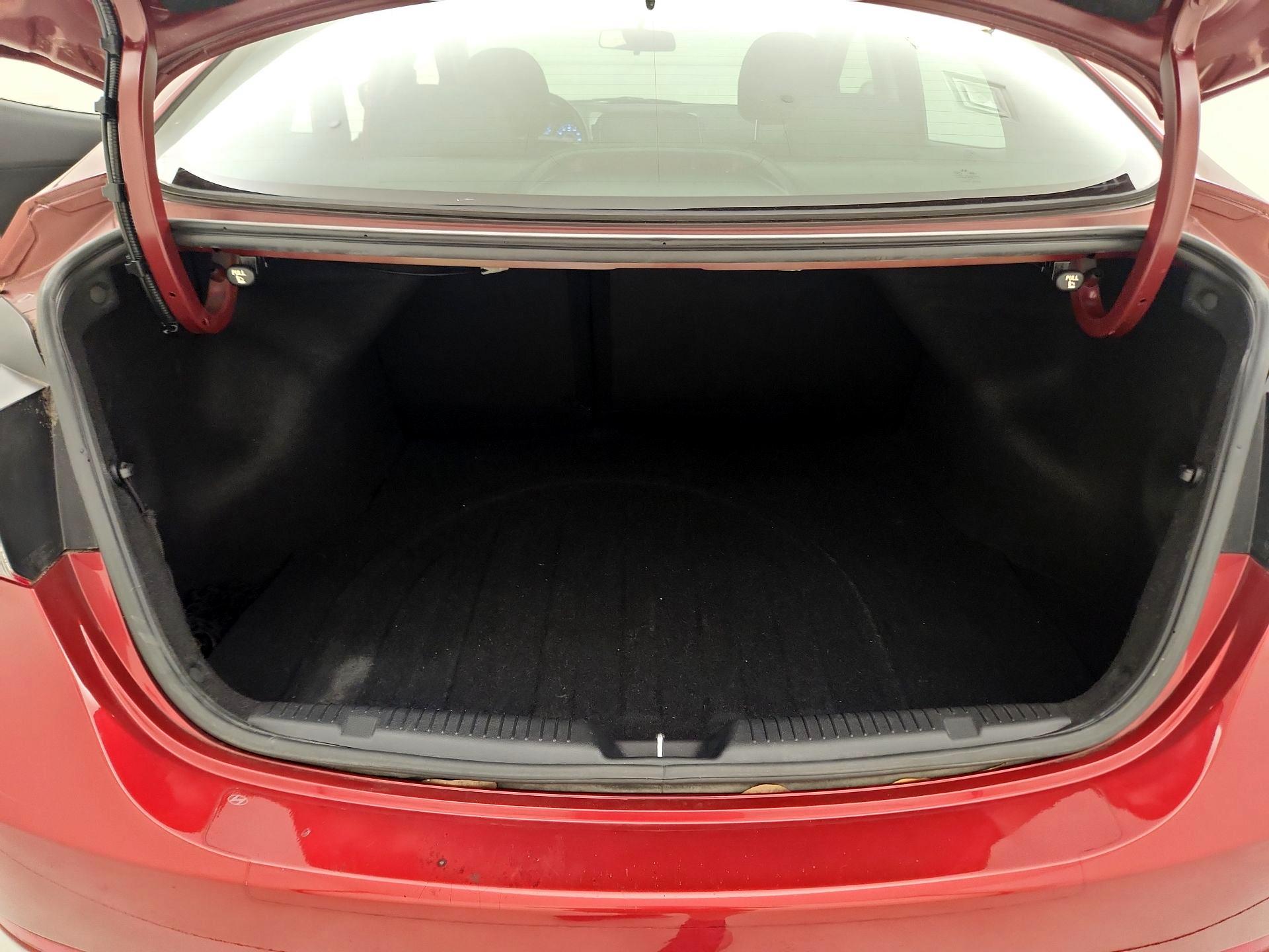 Thumbnail: 2016 Hyundai Elantra - 20