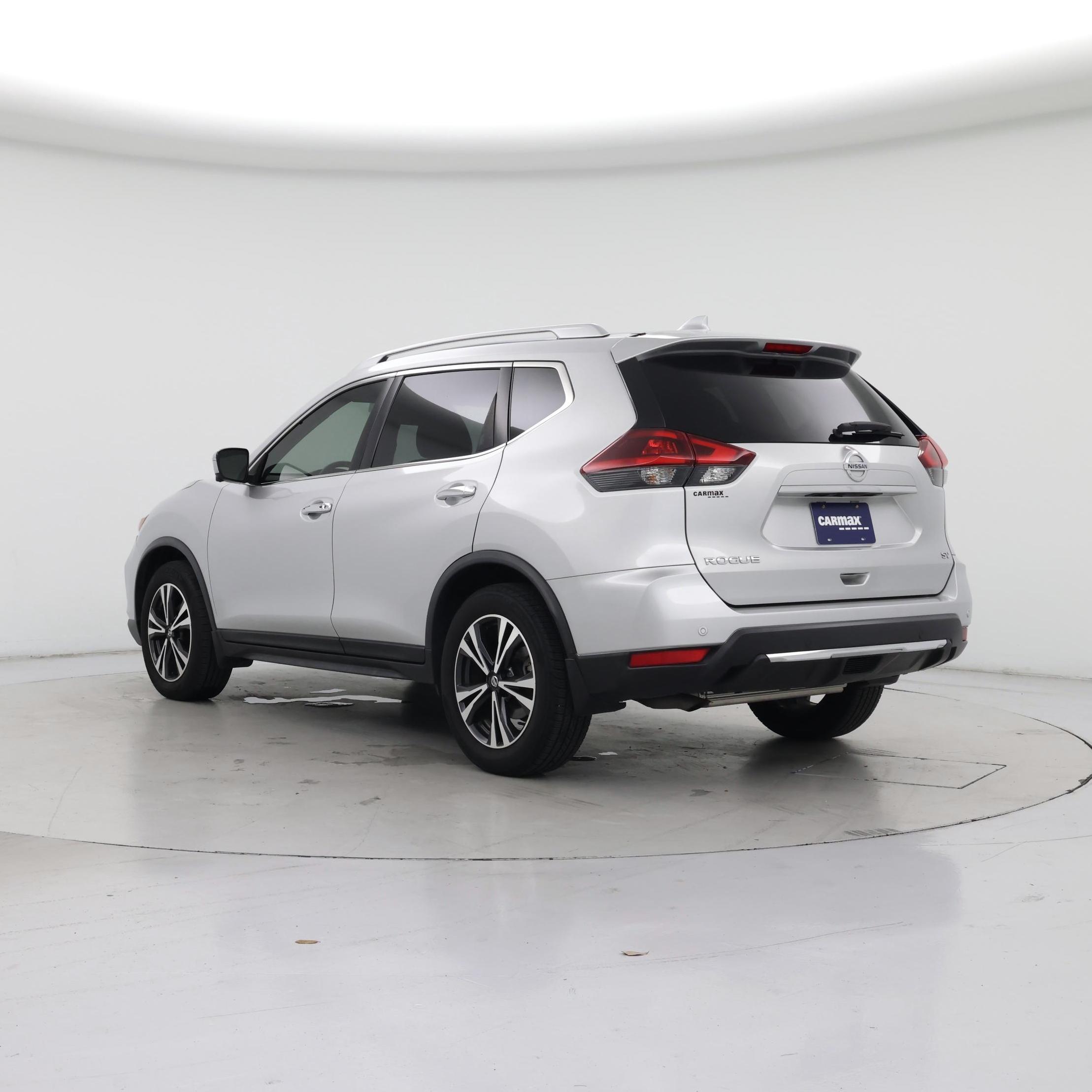 Thumbnail: 2019 Nissan Rogue - 2