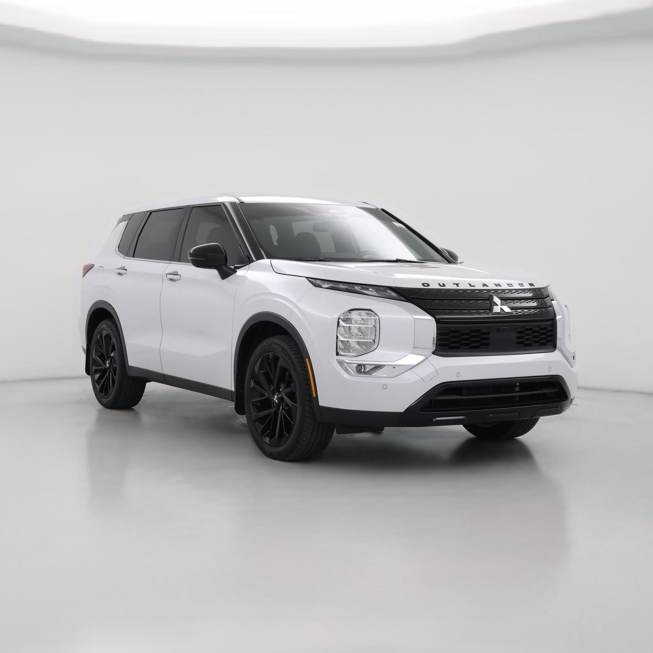 Thumbnail: 2024 Mitsubishi Outlander - 1