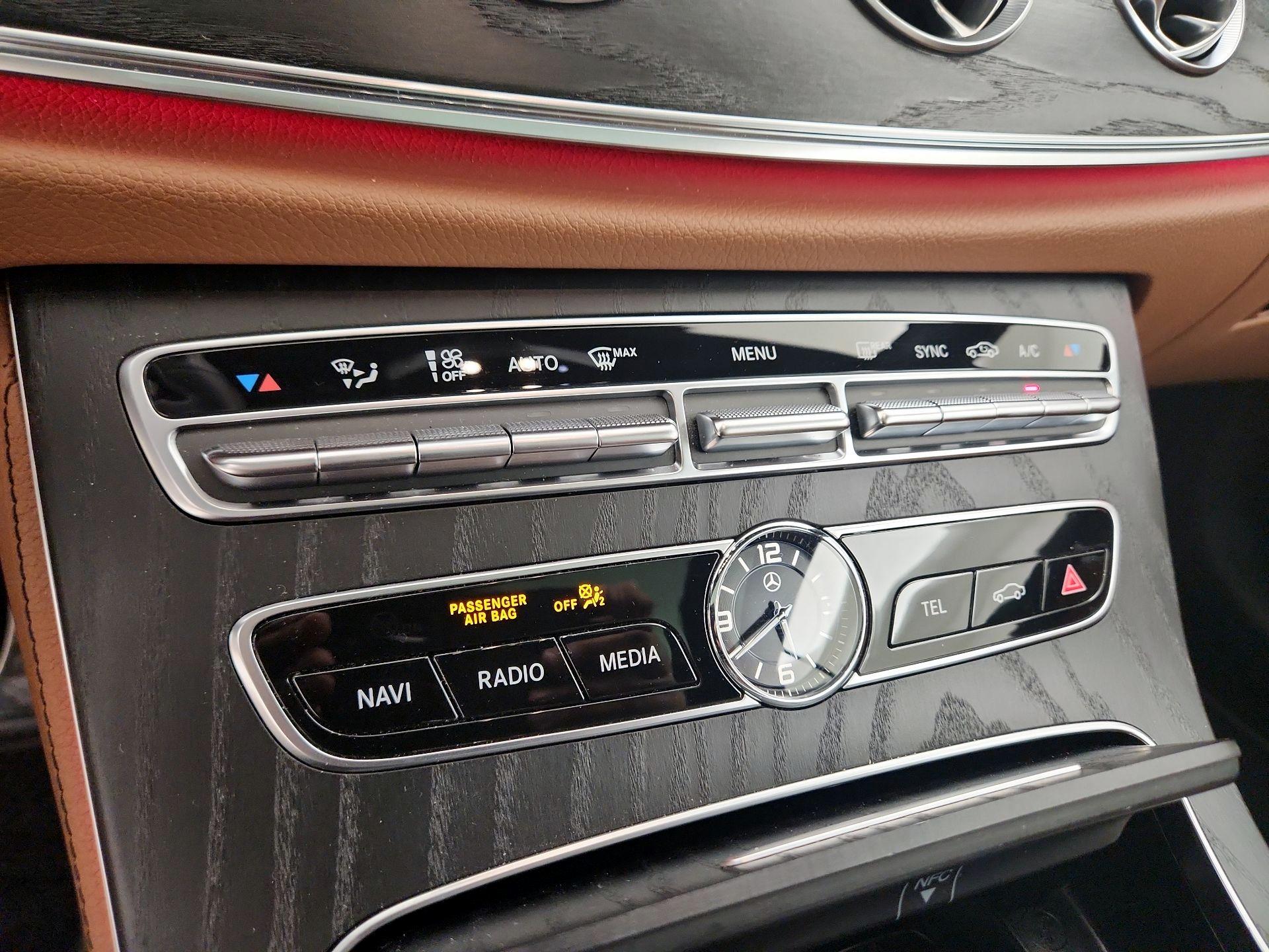 Thumbnail: 2018 Mercedes-Benz E-Class - 17