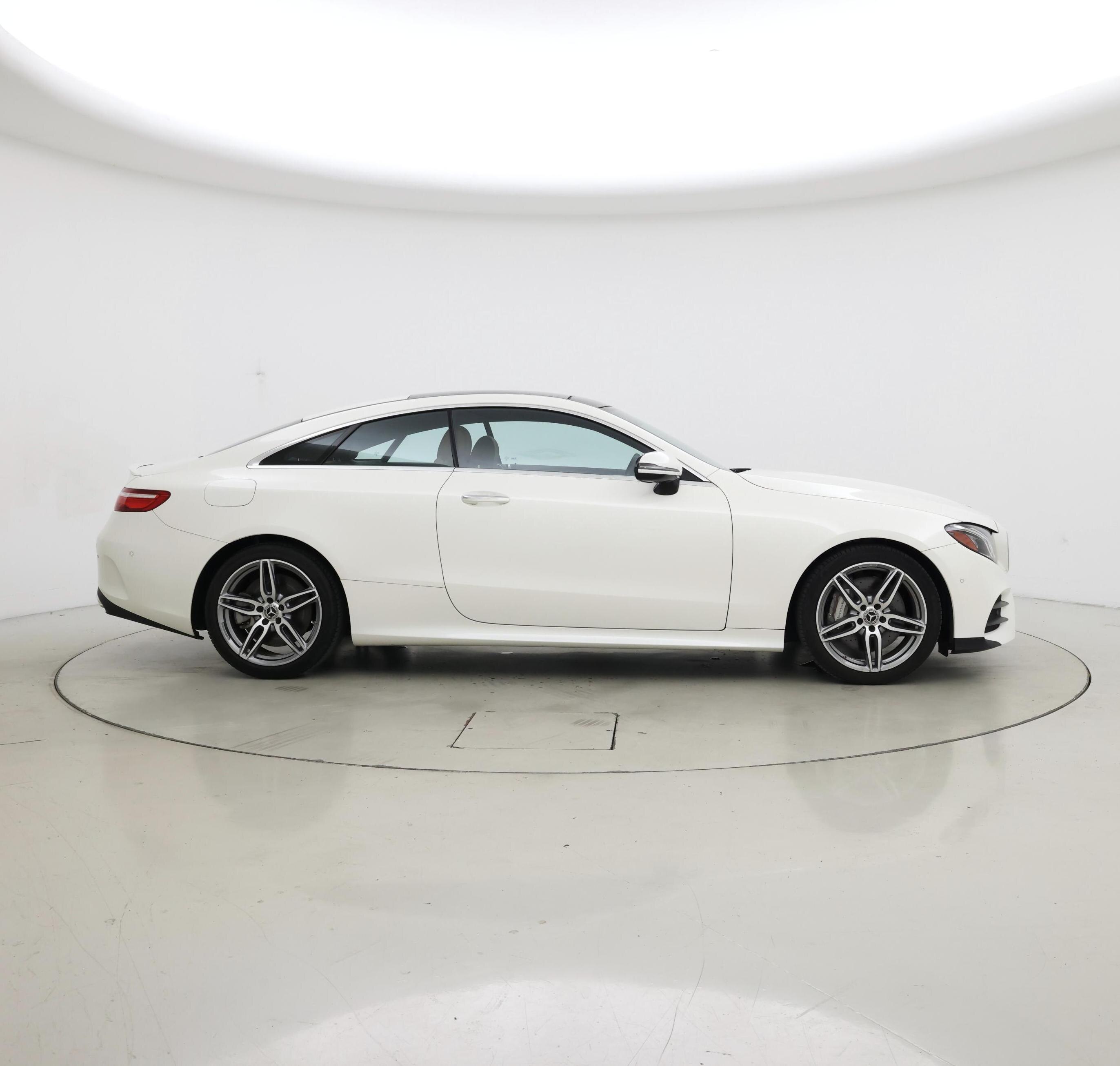 Thumbnail: 2018 Mercedes-Benz E-Class - 7