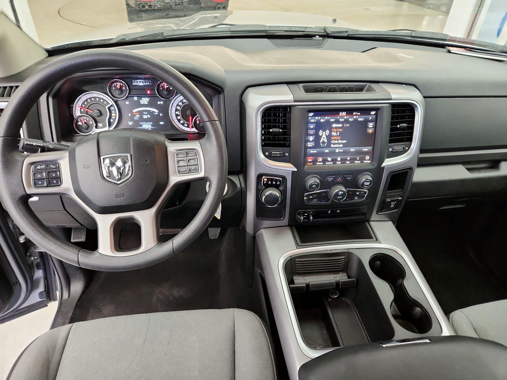 Thumbnail: 2023 RAM 1500 Classic - 9