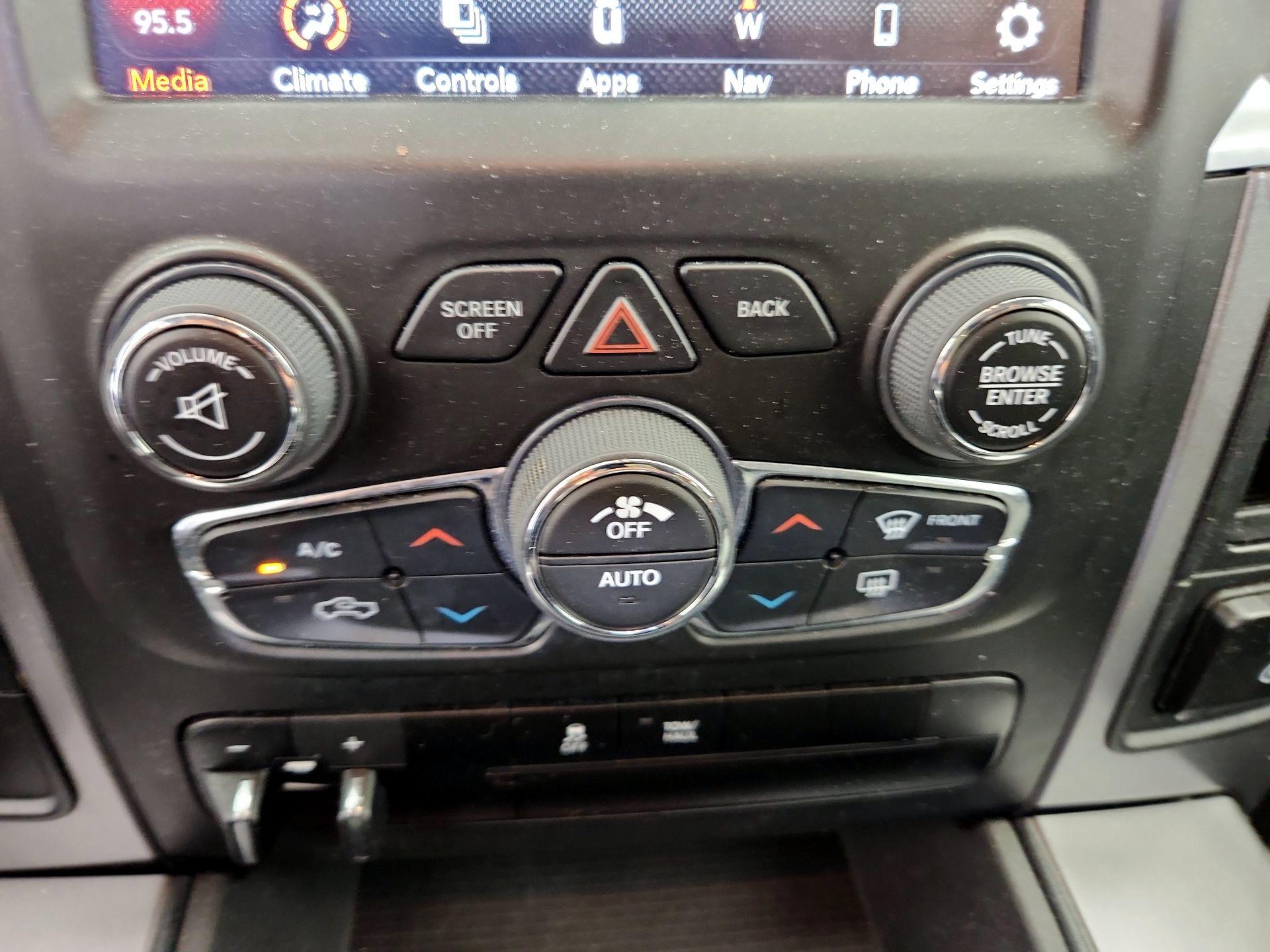 Thumbnail: 2023 RAM 1500 Classic - 16