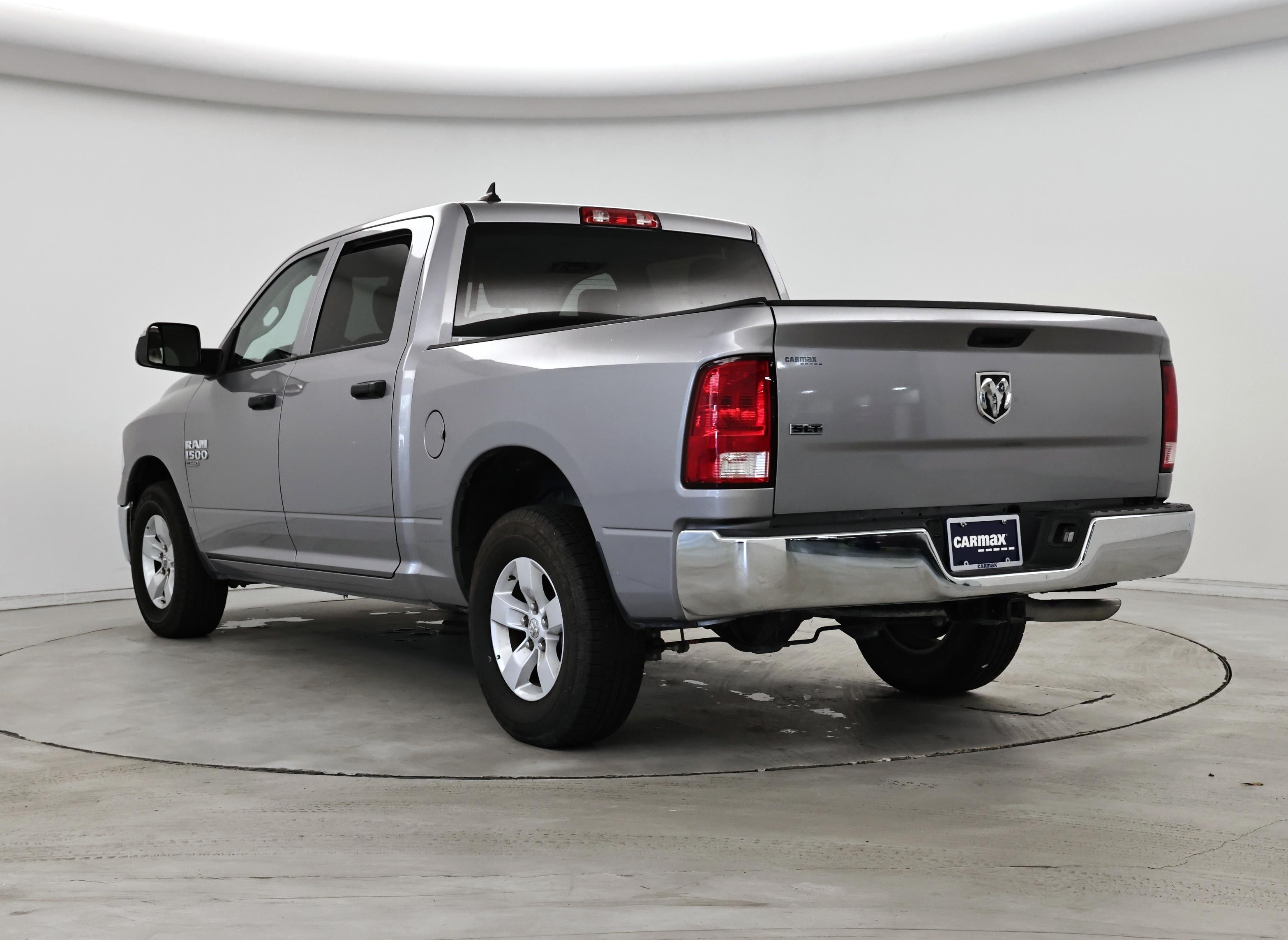 Thumbnail: 2023 RAM 1500 Classic - 2