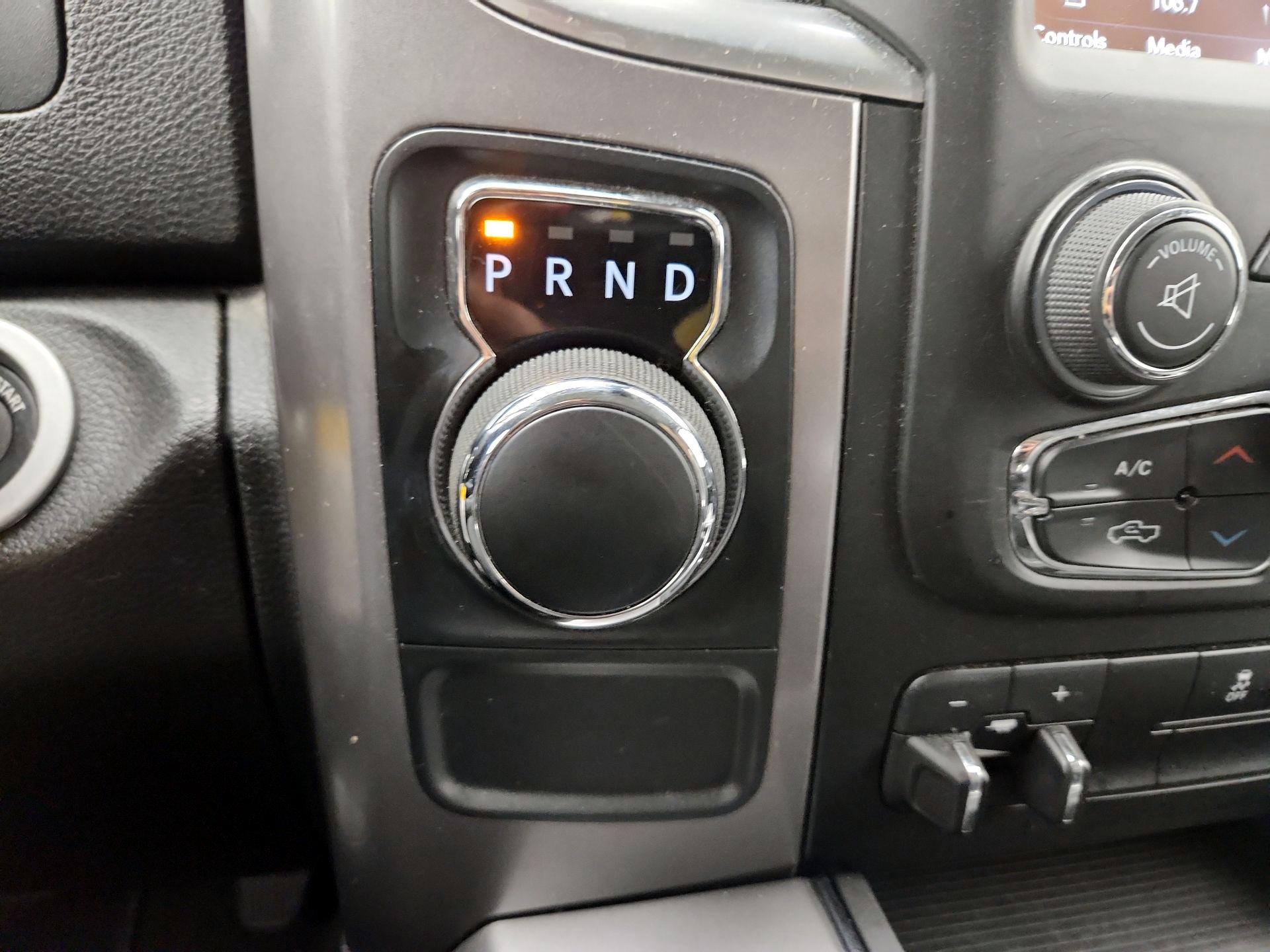 Thumbnail: 2023 RAM 1500 Classic - 18