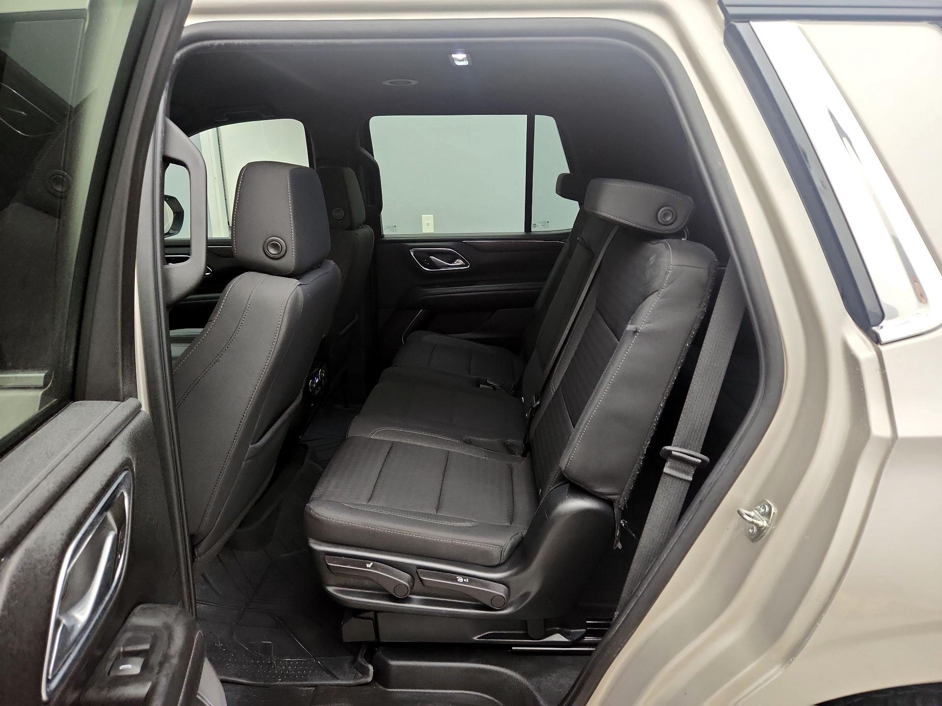 Thumbnail: 2023 Chevrolet Tahoe - 20