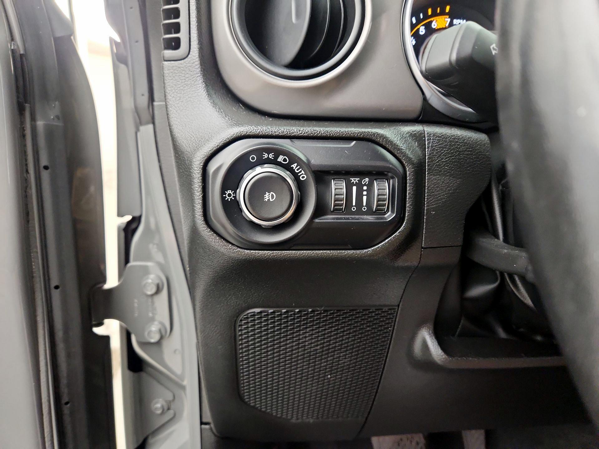 Thumbnail: 2022 Jeep Wrangler - 13