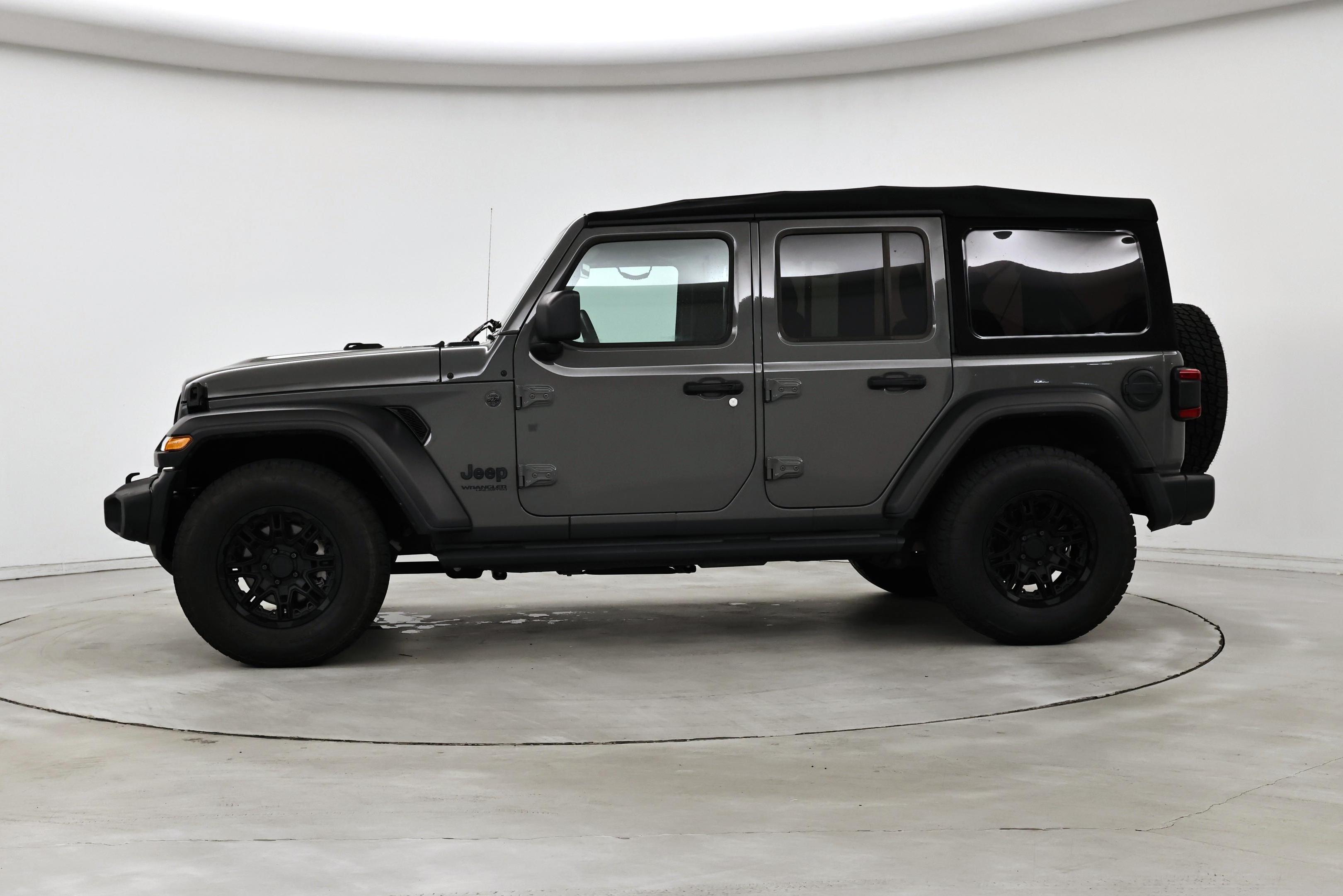 Thumbnail: 2022 Jeep Wrangler - 3