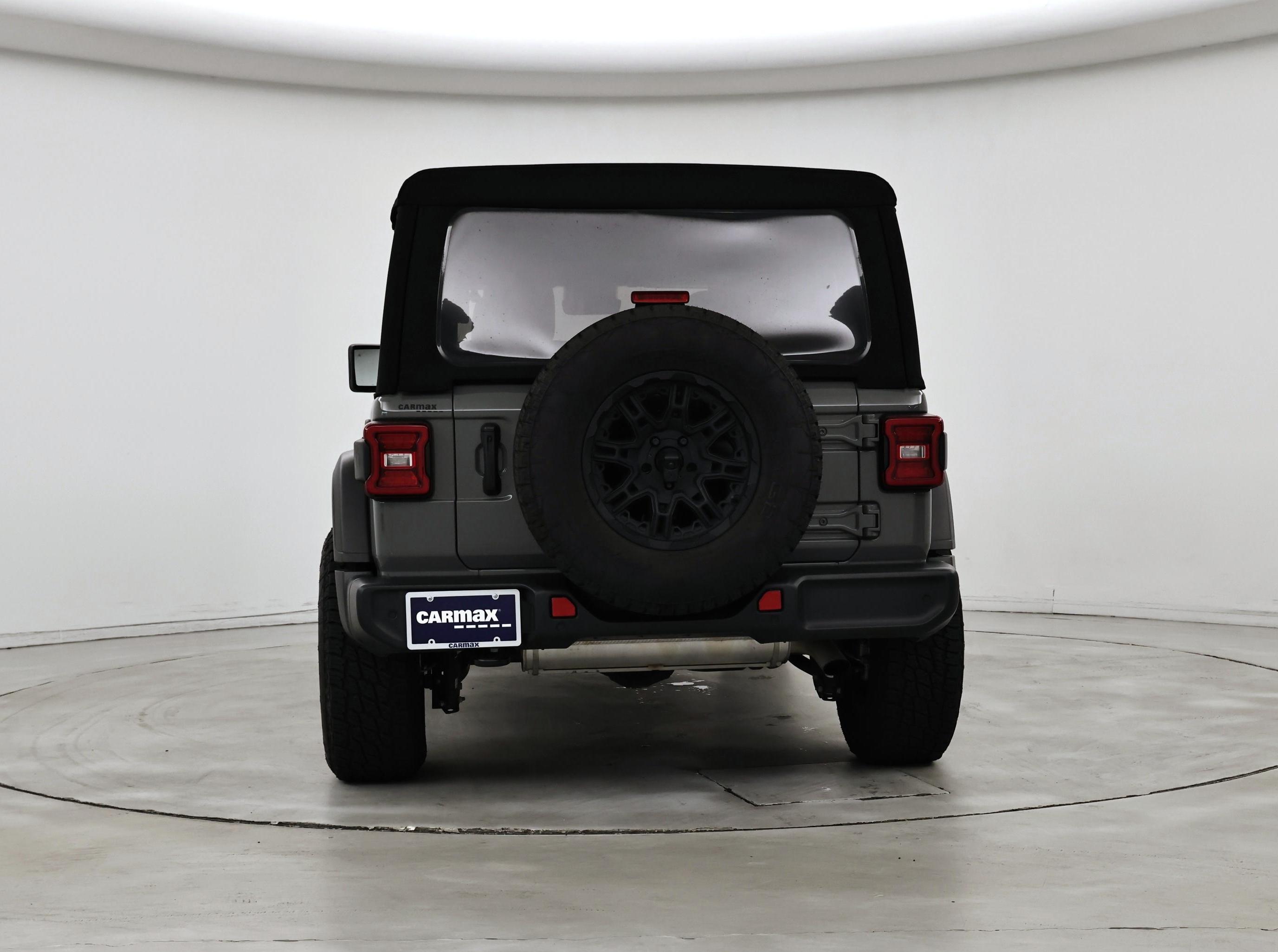 Thumbnail: 2022 Jeep Wrangler - 6