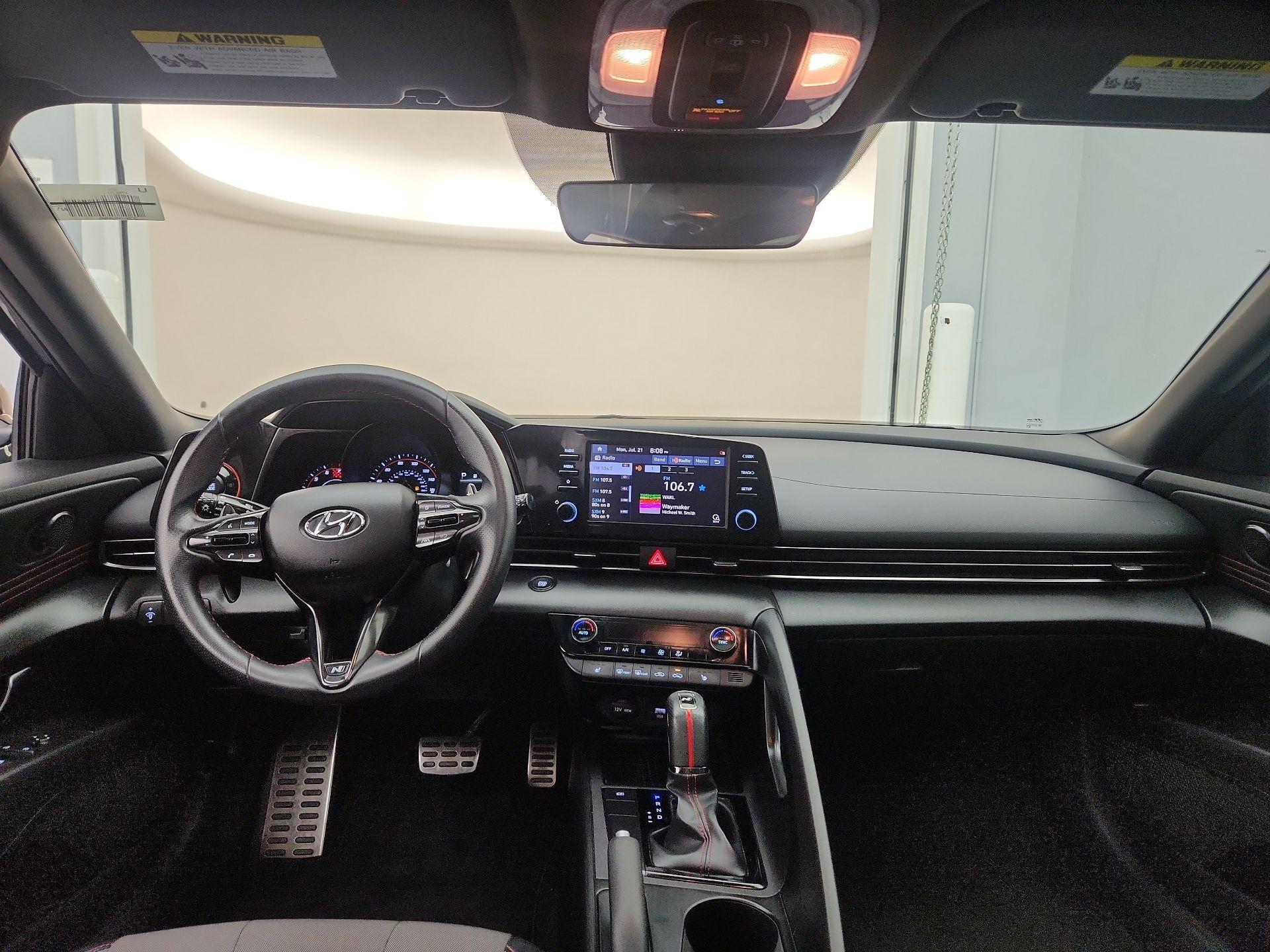 Thumbnail: 2022 Hyundai Elantra - 9