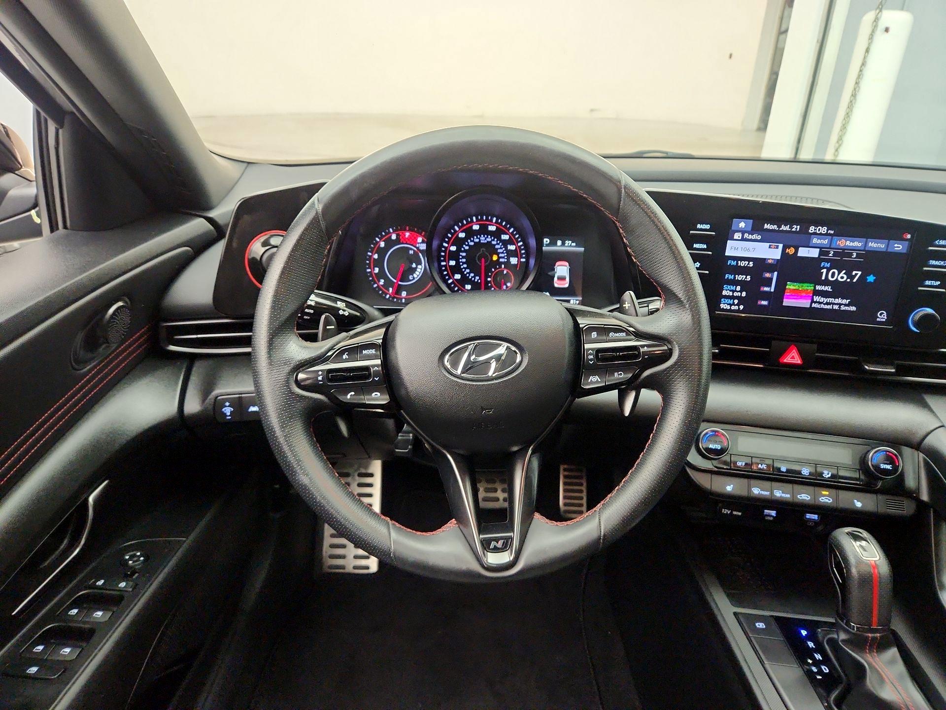 Thumbnail: 2022 Hyundai Elantra - 10