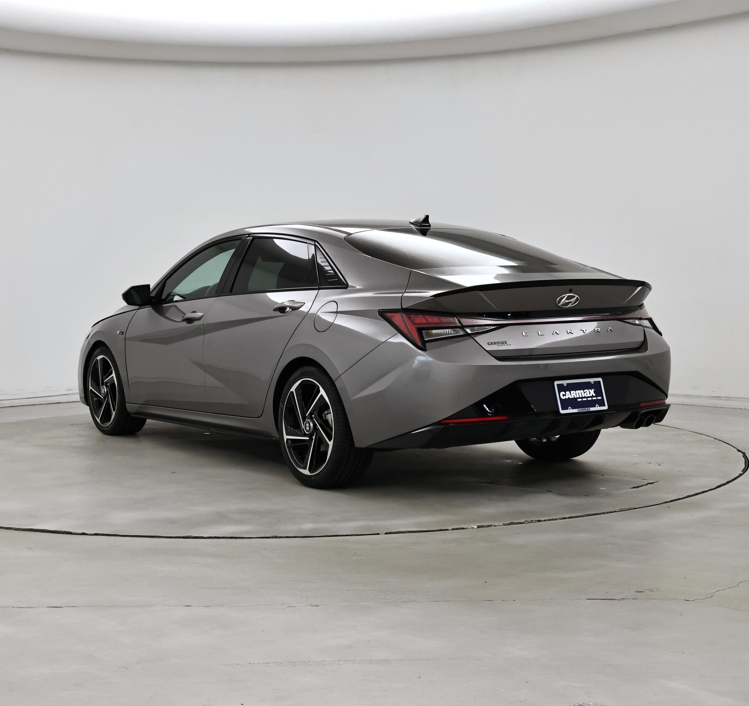 Thumbnail: 2022 Hyundai Elantra - 2