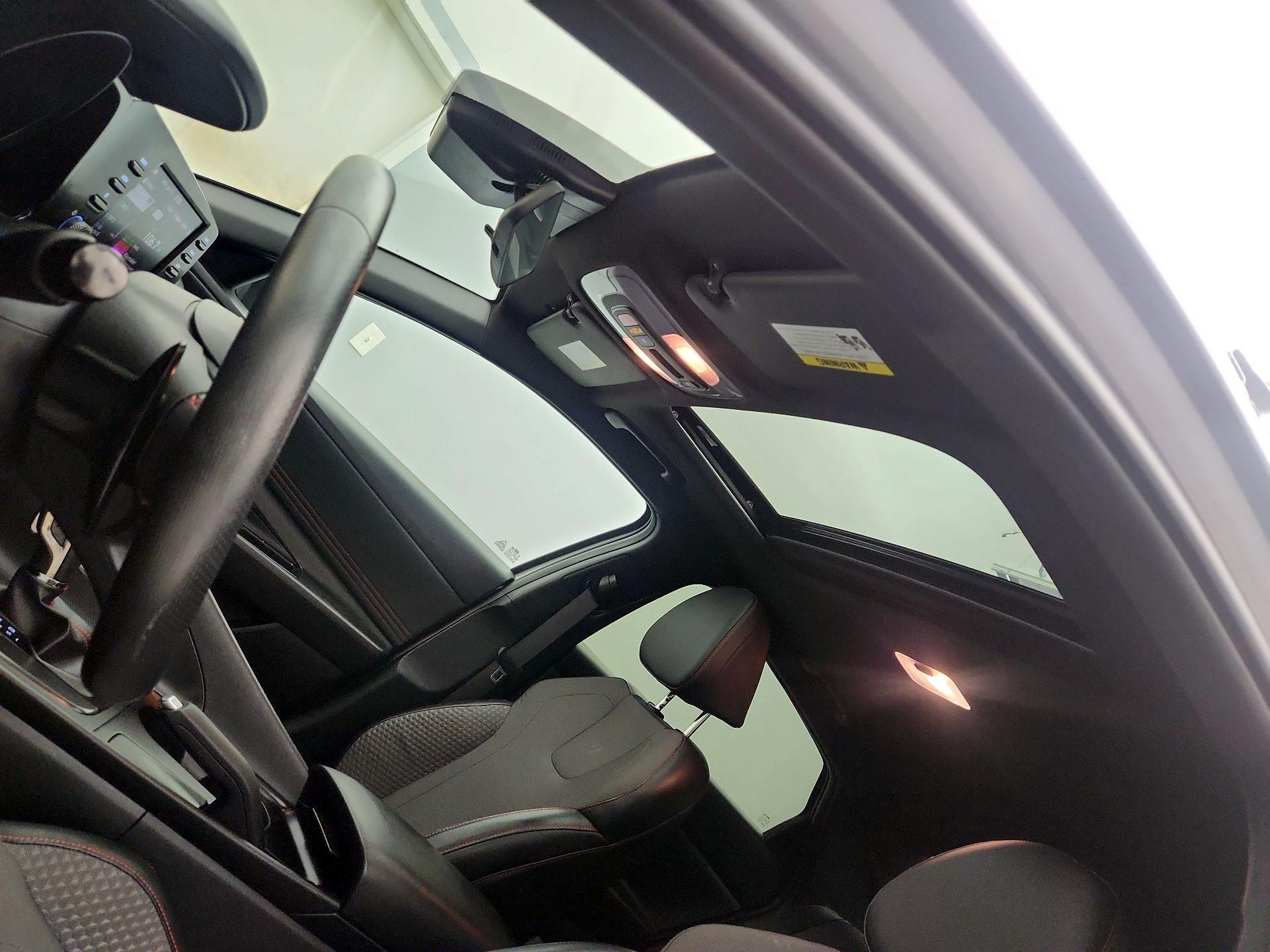 Thumbnail: 2022 Hyundai Elantra - 19