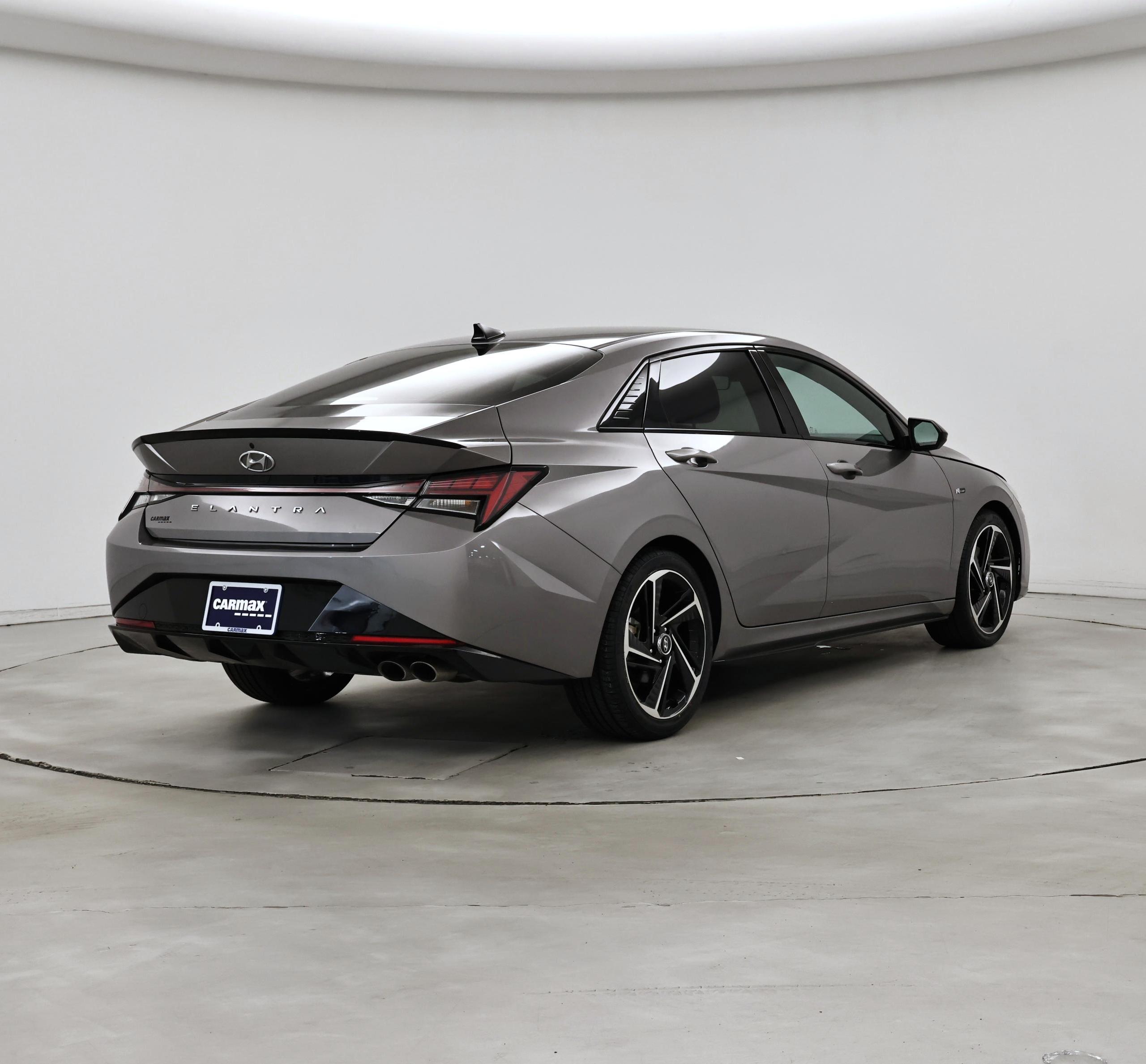 Thumbnail: 2022 Hyundai Elantra - 8
