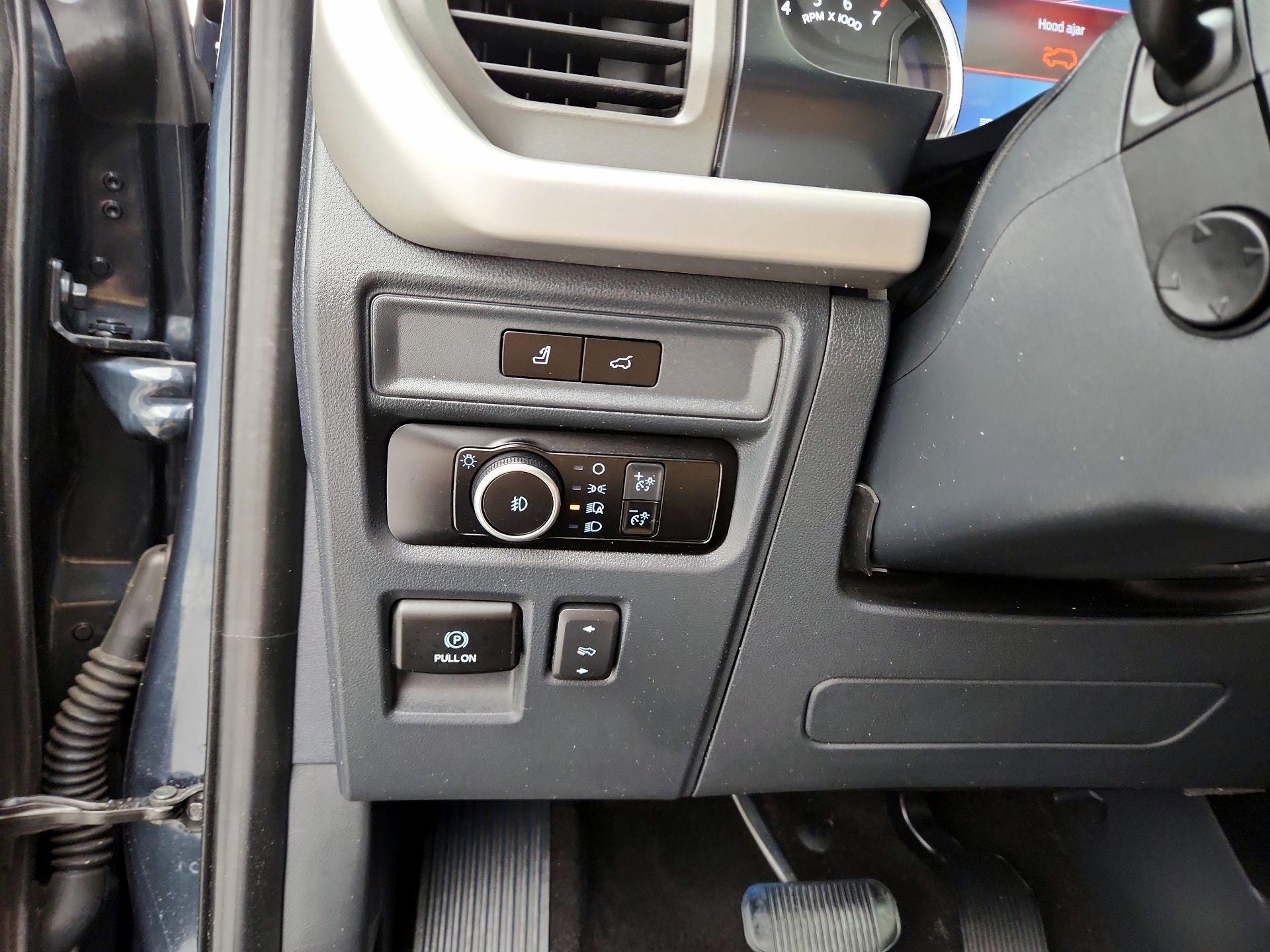 Thumbnail: 2022 Ford Expedition - 13