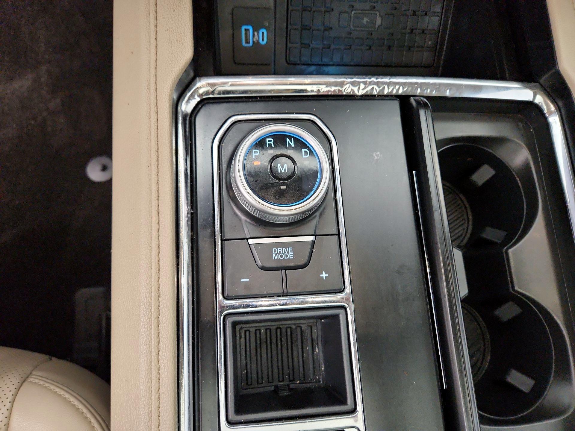 Thumbnail: 2022 Ford Expedition - 18
