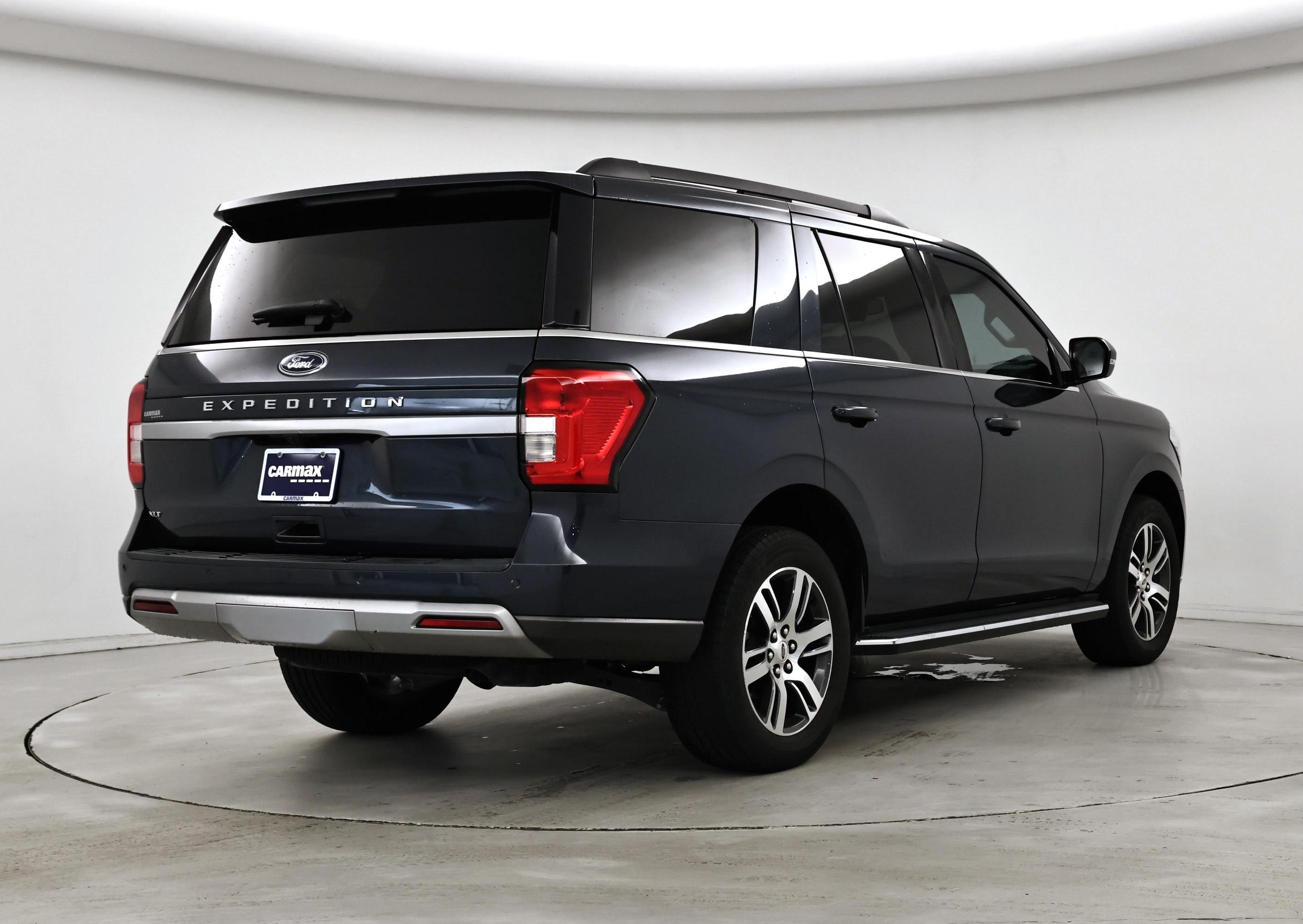 Thumbnail: 2022 Ford Expedition - 8