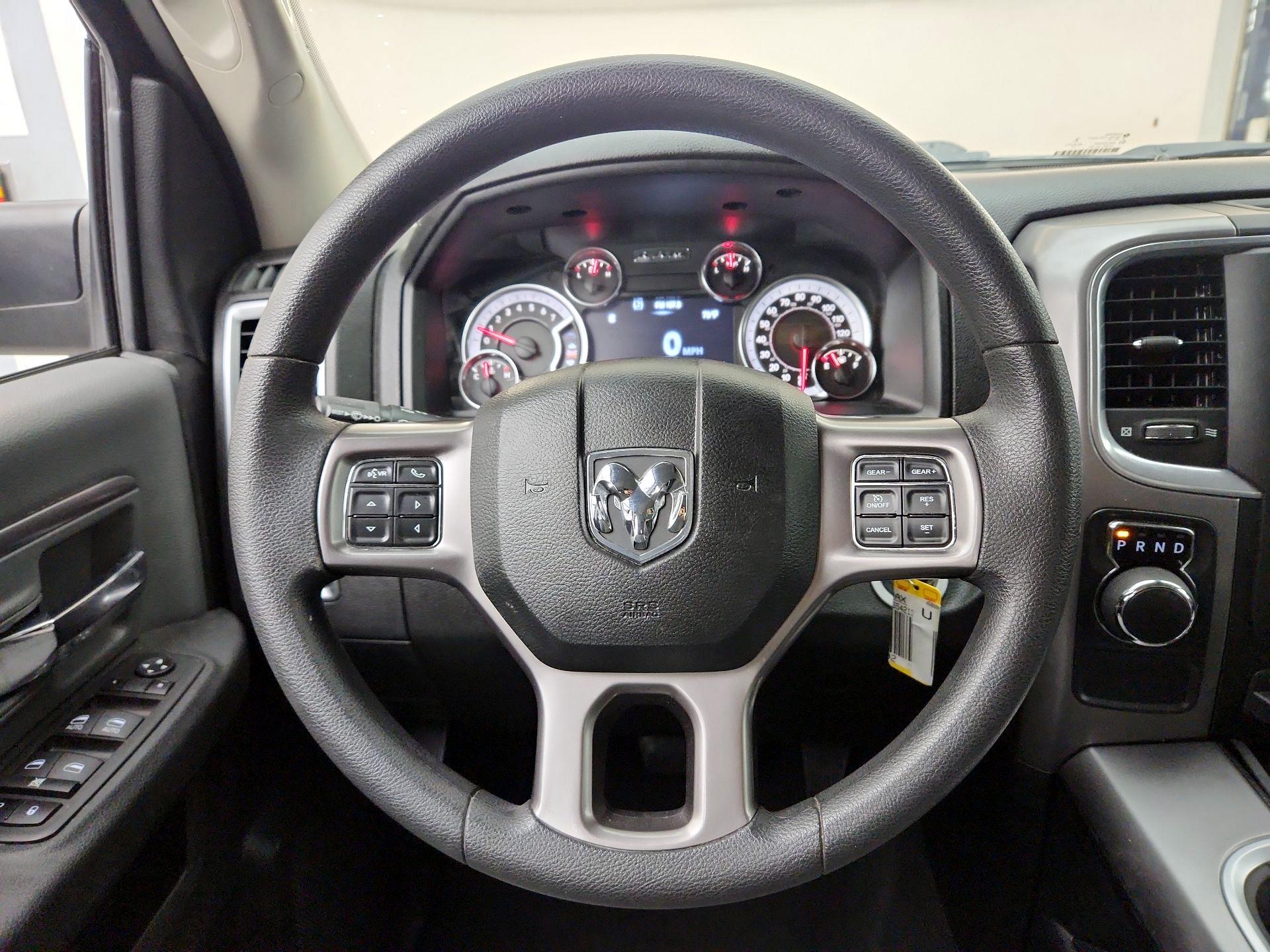 Thumbnail: 2023 RAM 1500 Classic - 10