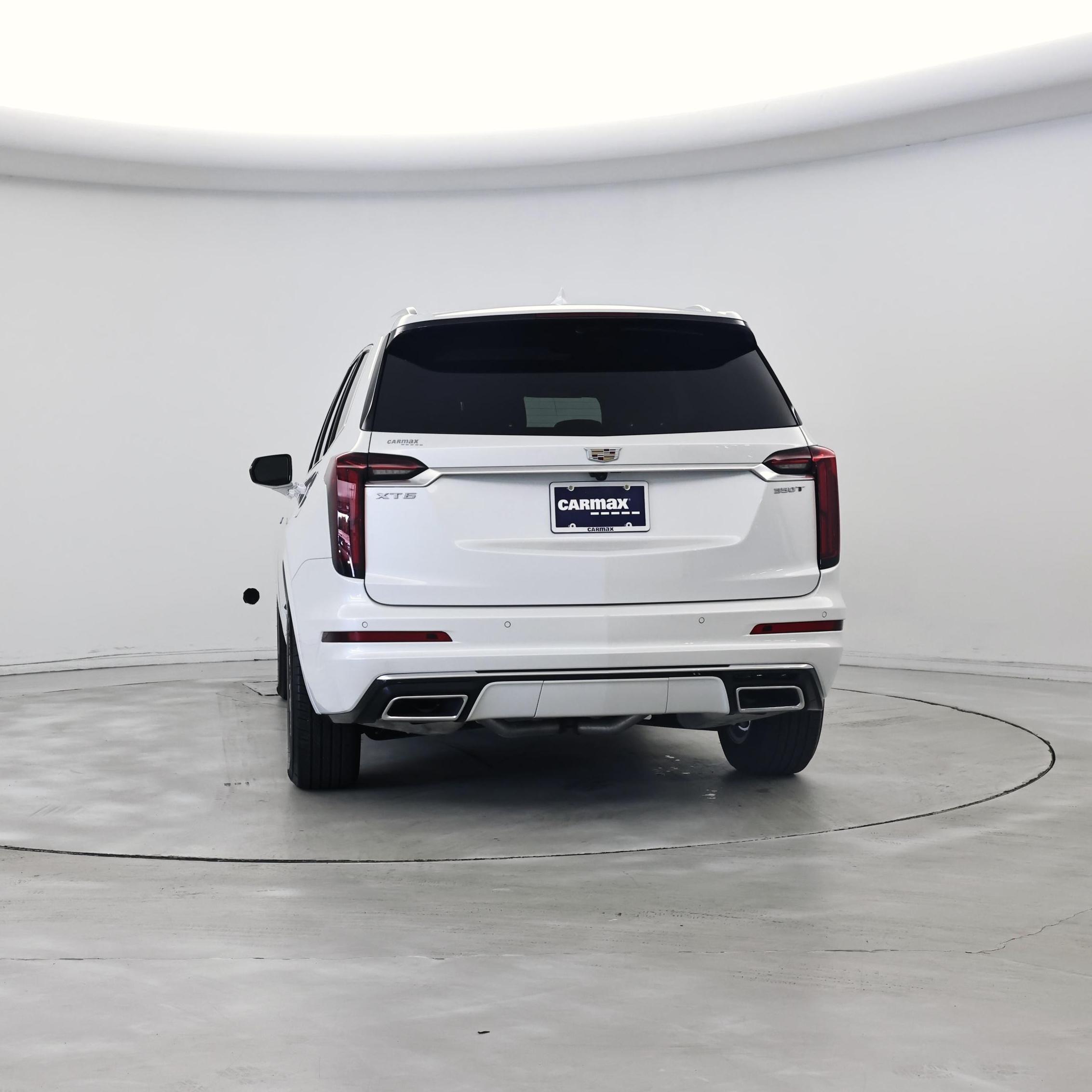 Thumbnail: 2023 Cadillac XT6 - 6
