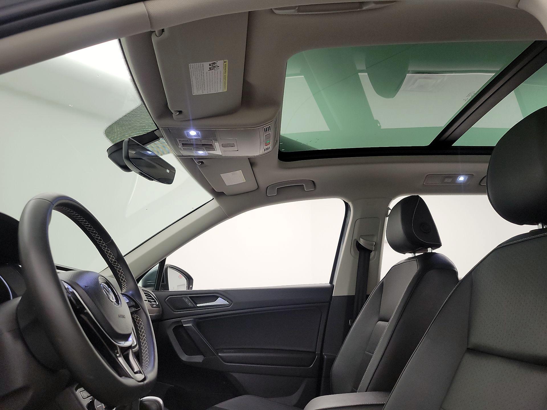 Thumbnail: 2021 Volkswagen Tiguan - 19