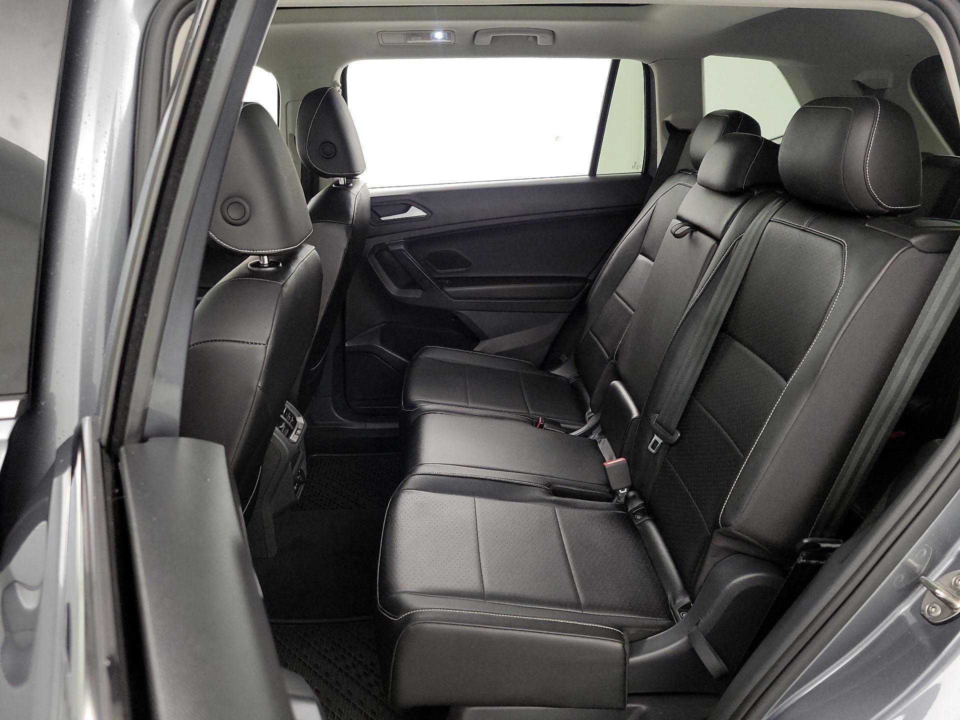 Thumbnail: 2021 Volkswagen Tiguan - 20