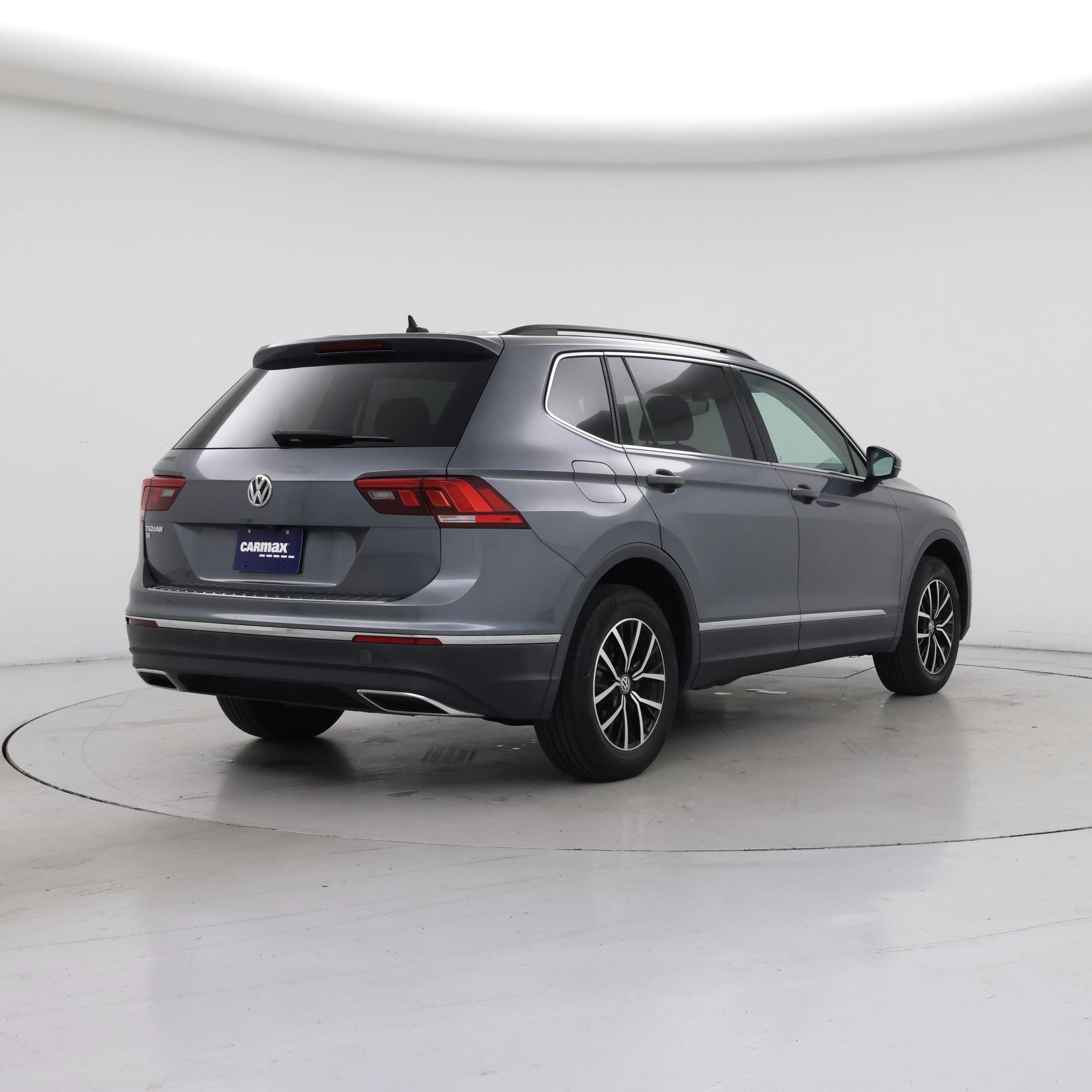 Thumbnail: 2021 Volkswagen Tiguan - 8