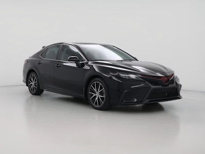 Black 2023 Toyota Camry SE