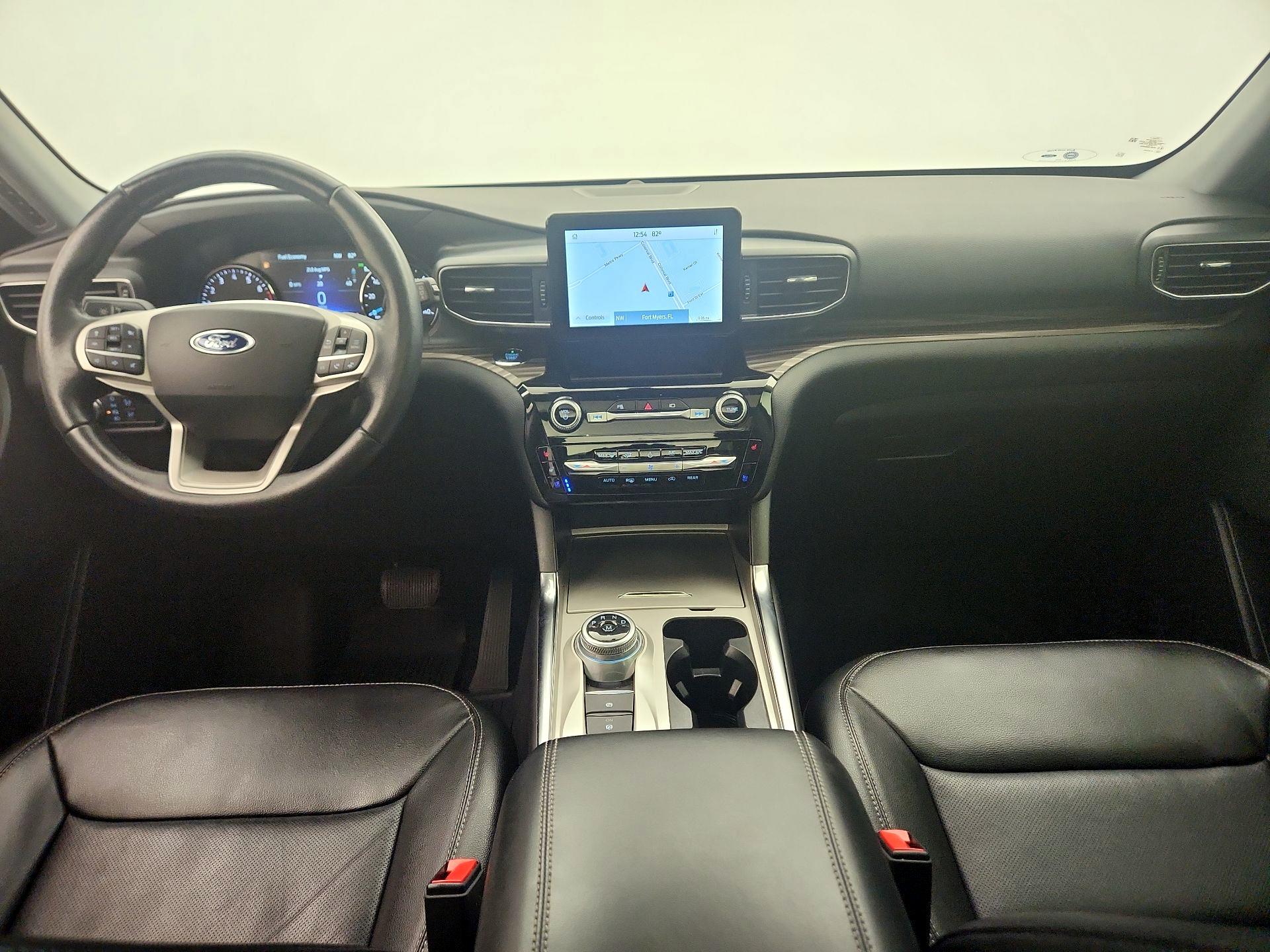 Thumbnail: 2021 Ford Explorer - 9
