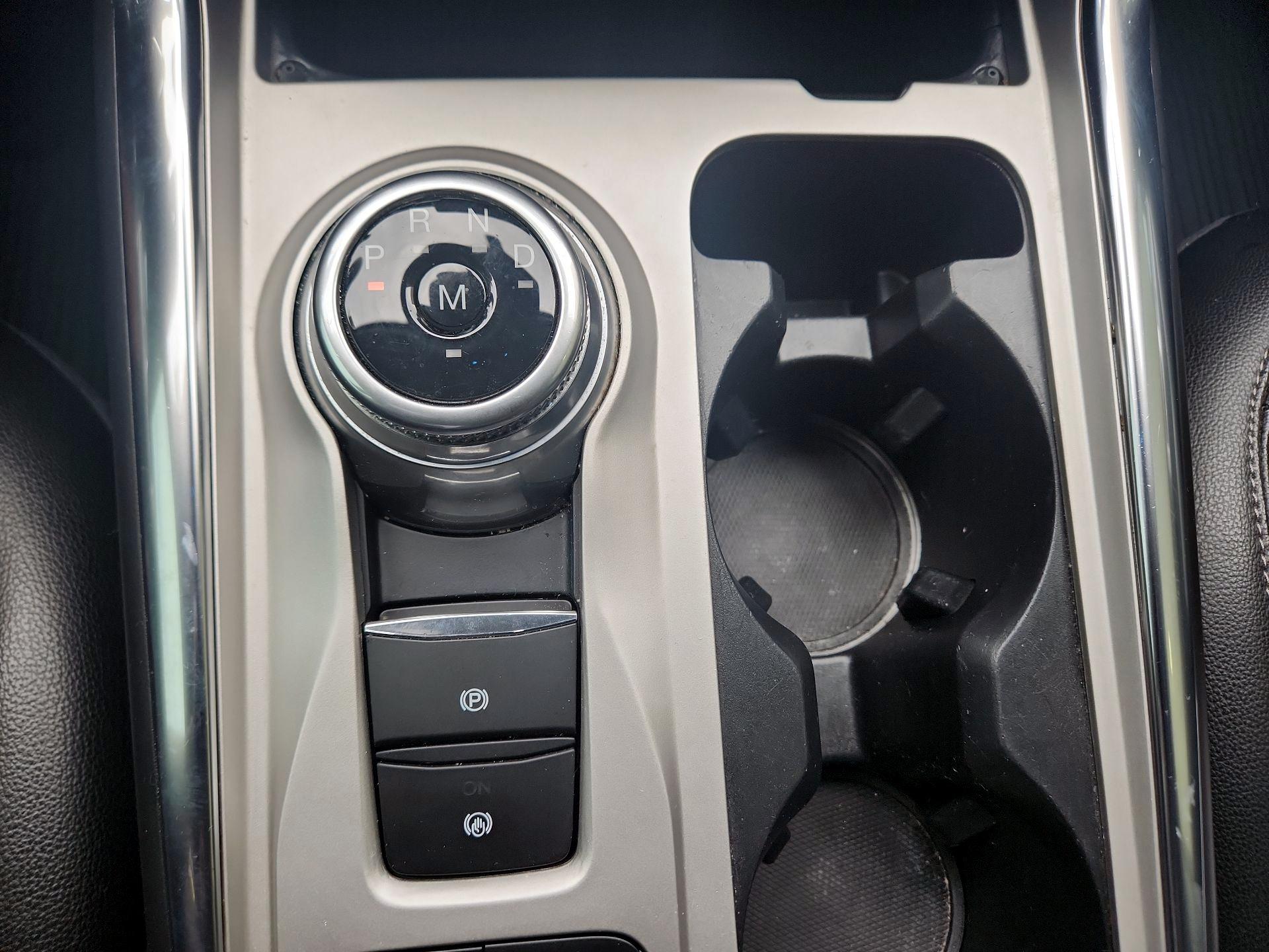 Thumbnail: 2021 Ford Explorer - 18