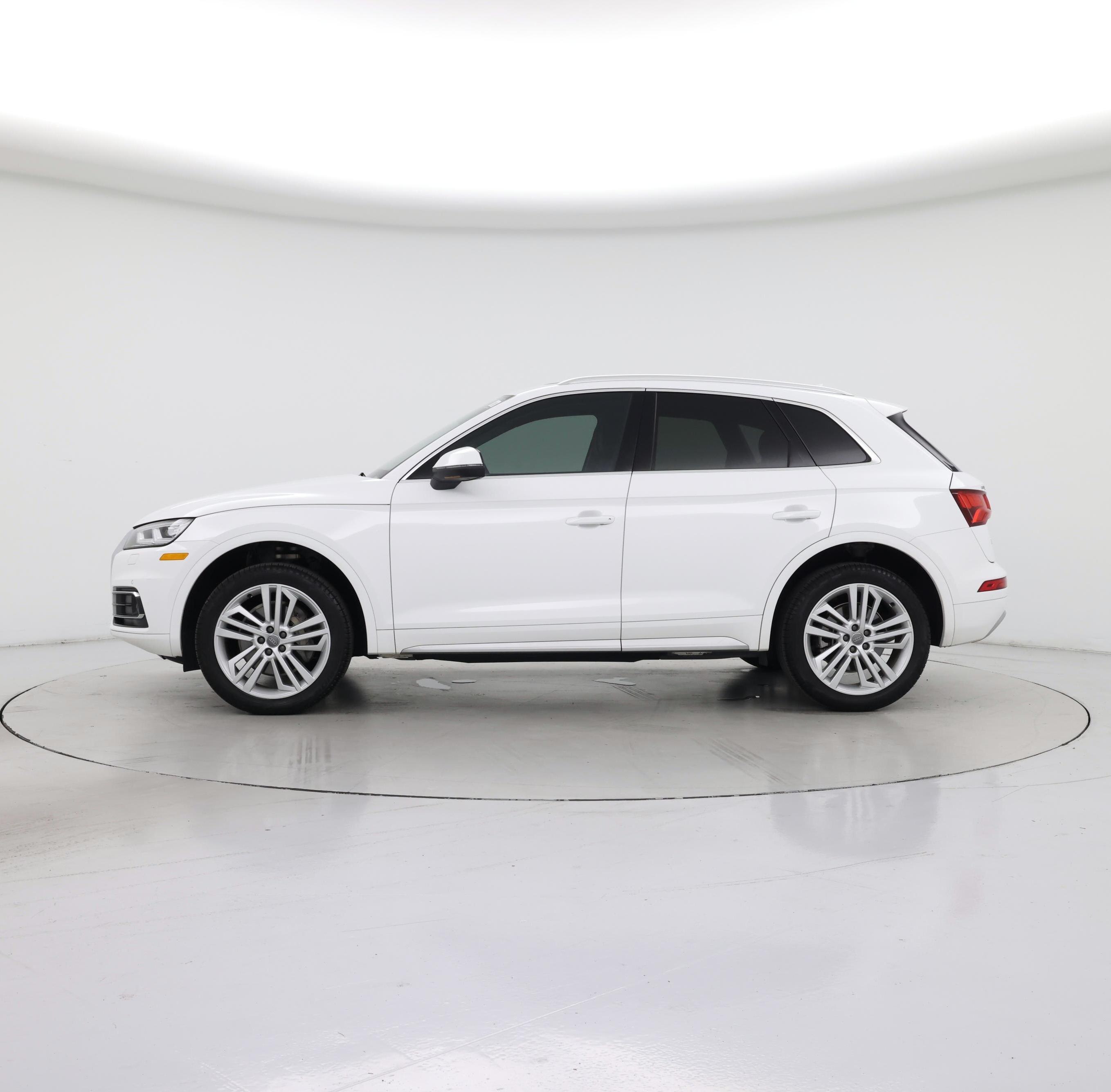 Thumbnail: 2018 Audi Q5 - 3