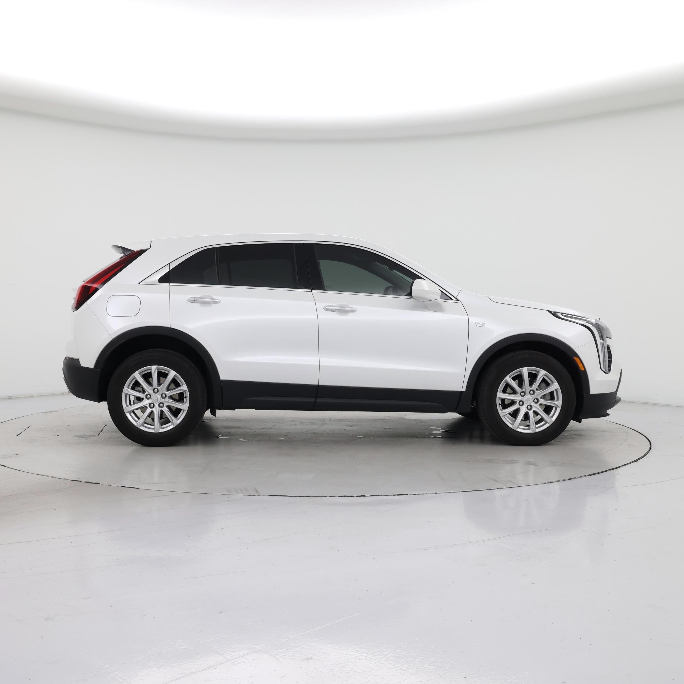 Thumbnail: 2023 Cadillac XT4 - 7