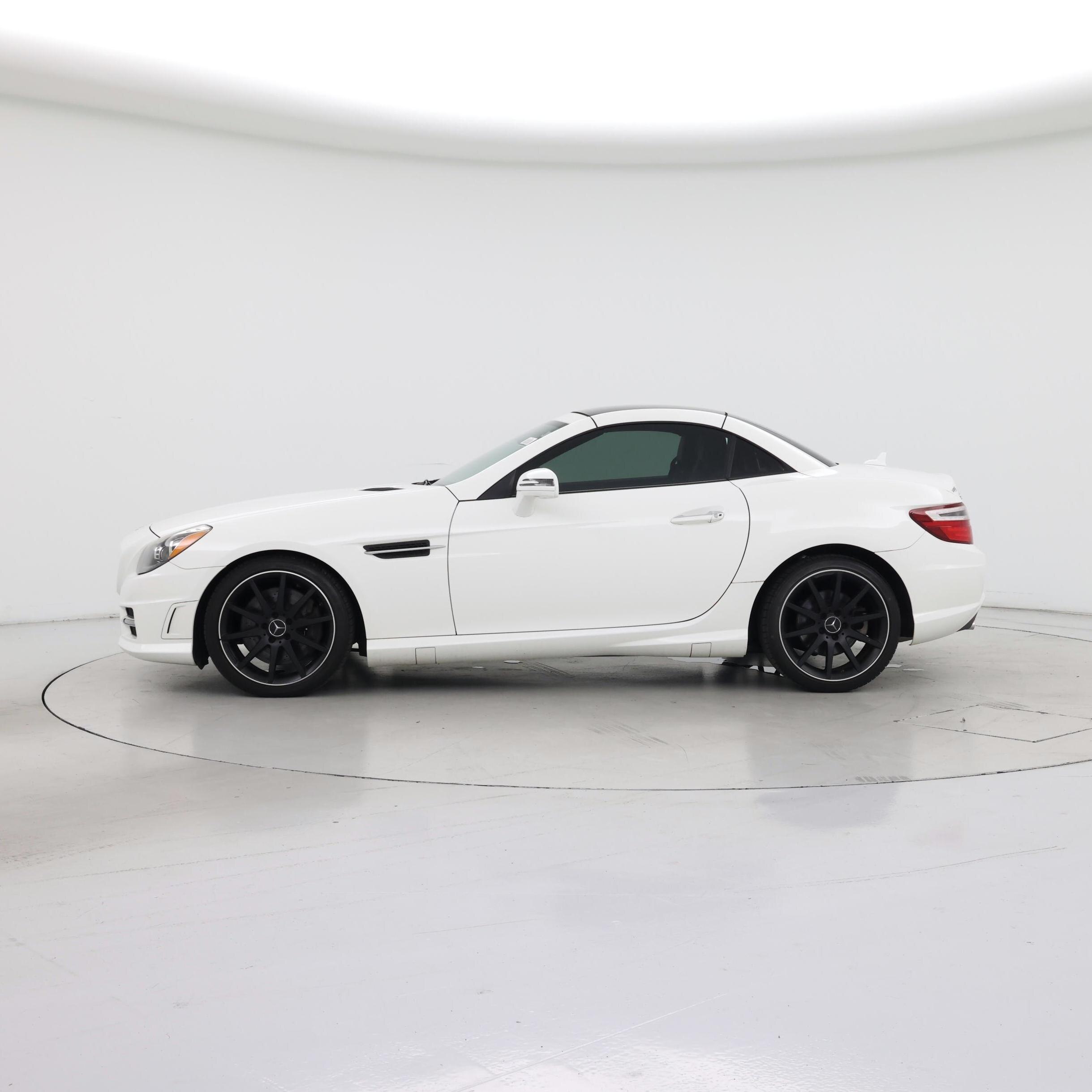 Thumbnail: 2014 Mercedes-Benz SLK - 3