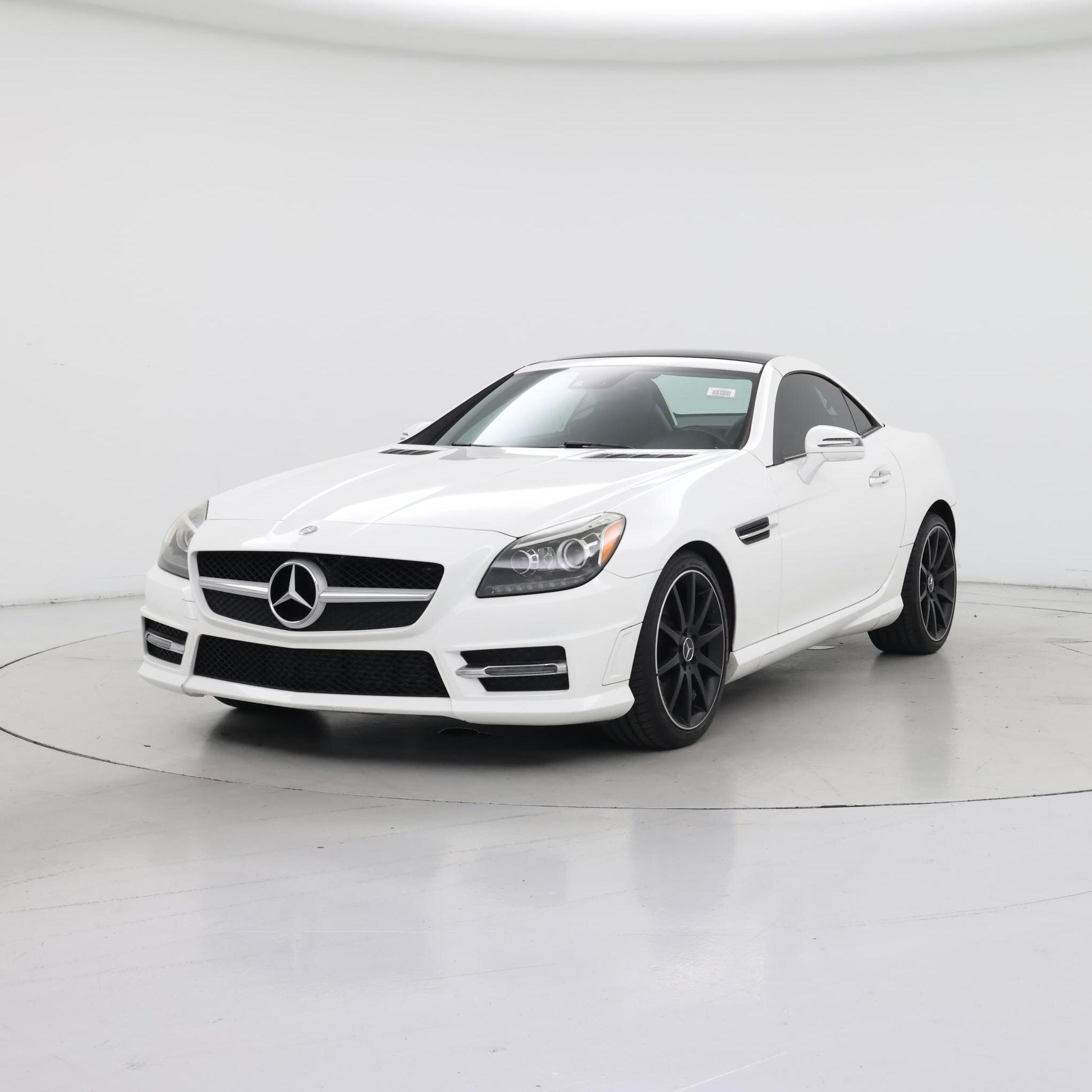 Thumbnail: 2014 Mercedes-Benz SLK - 4