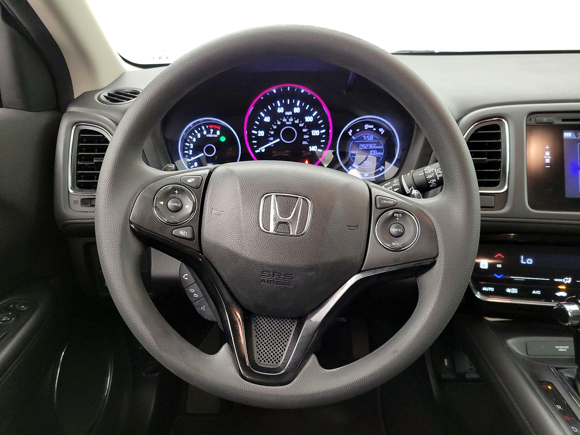 Thumbnail: 2018 Honda HR-V - 10