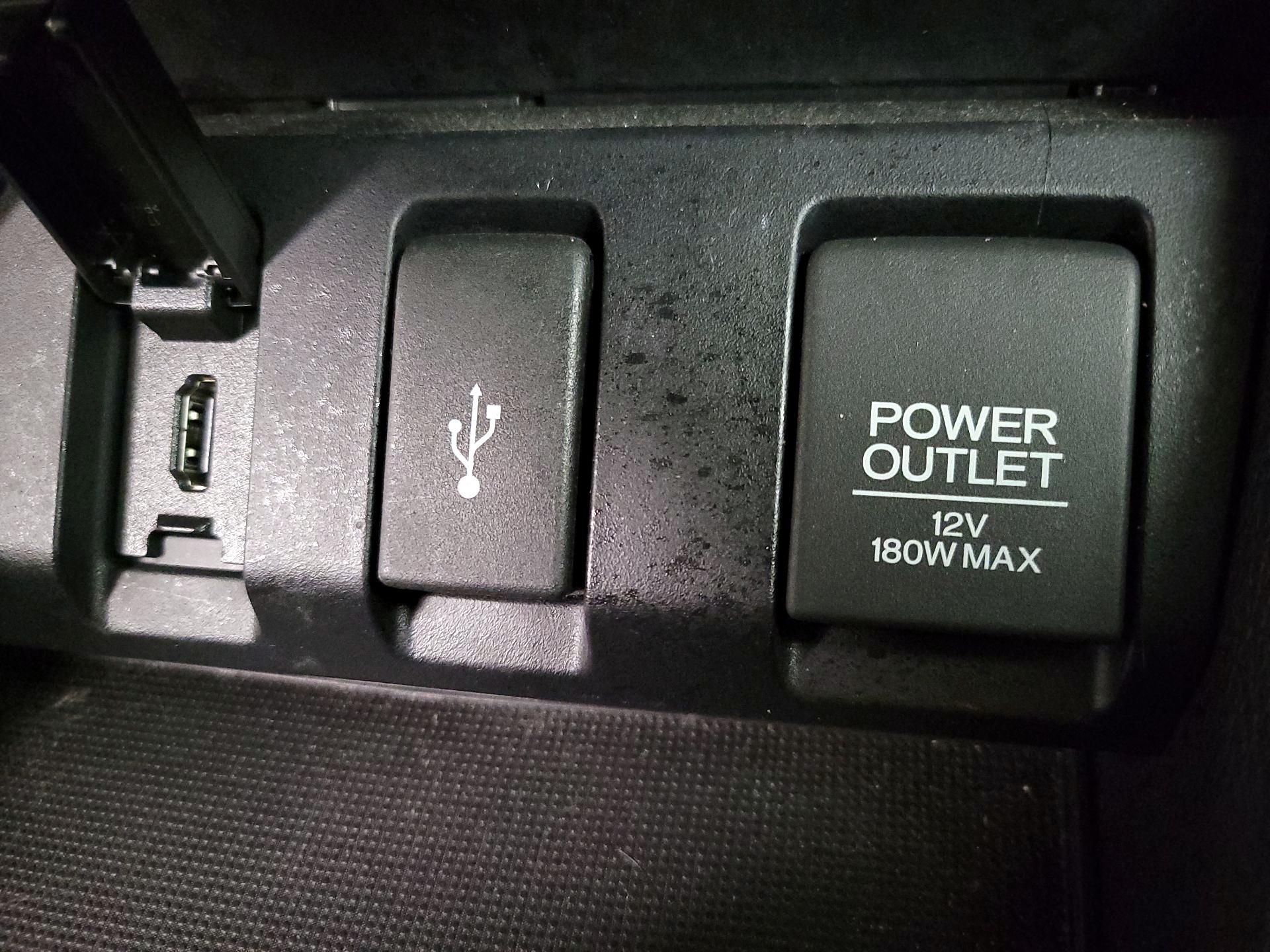Thumbnail: 2018 Honda HR-V - 18