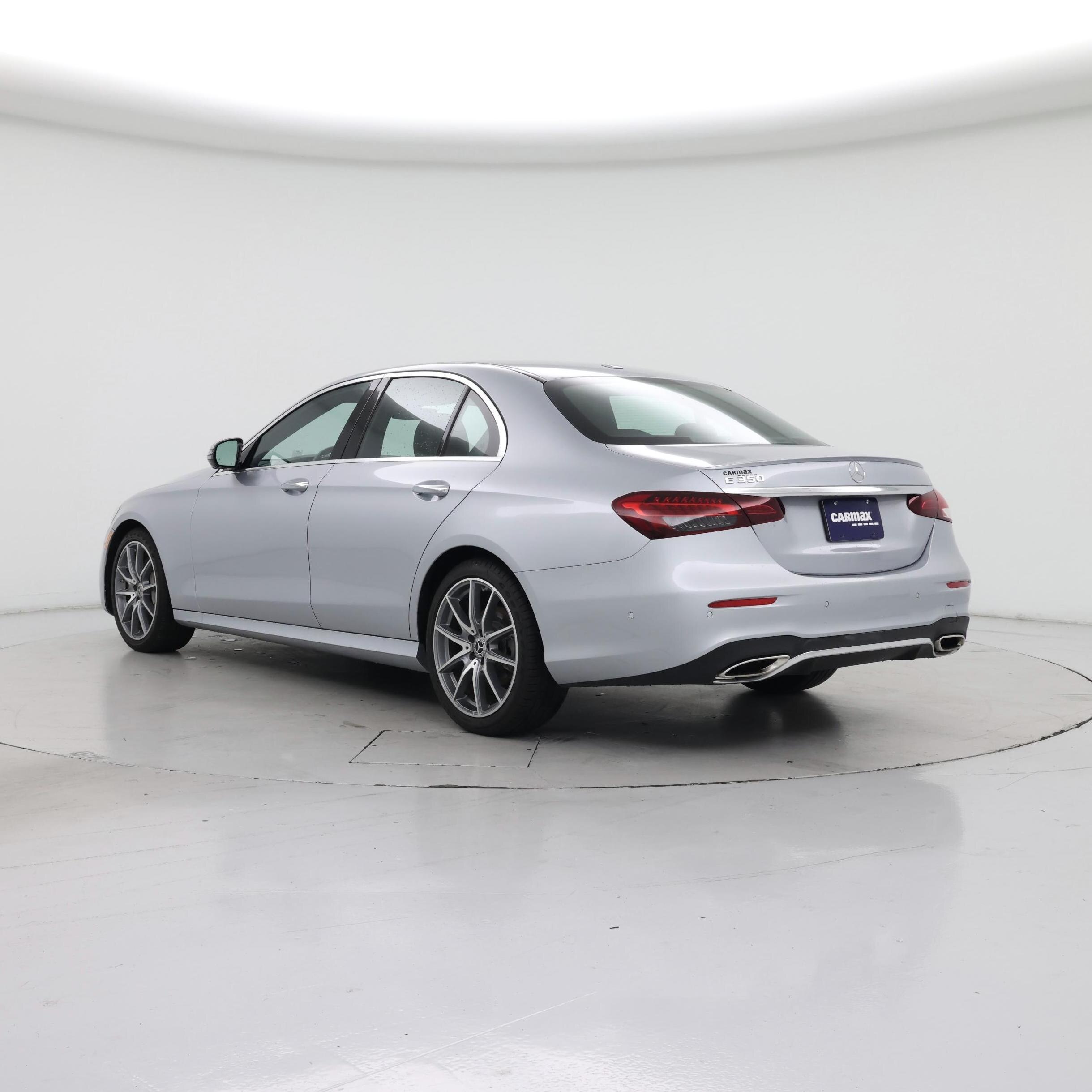 Thumbnail: 2022 Mercedes-Benz E-Class - 2