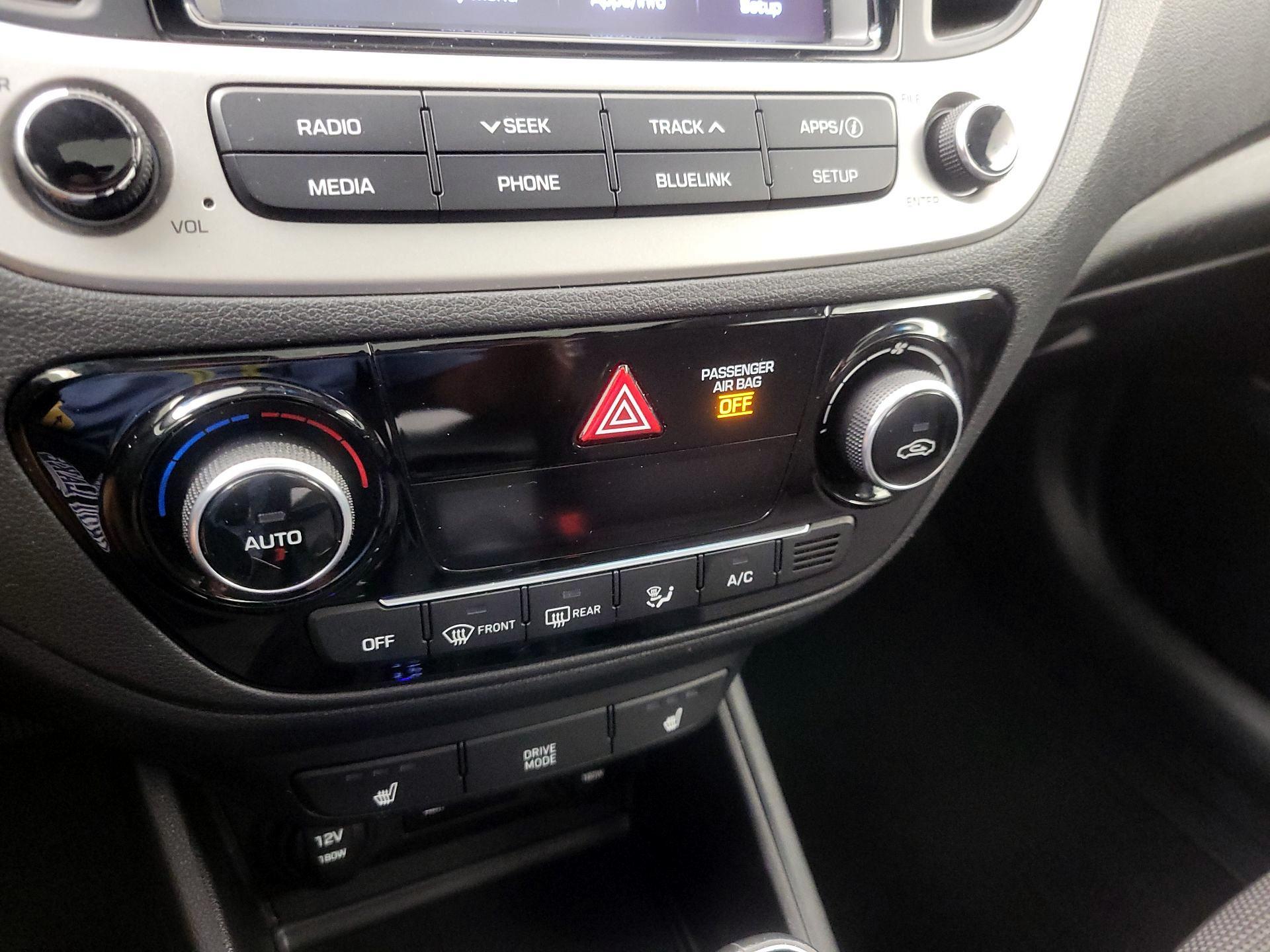 Thumbnail: 2020 Hyundai Accent - 16