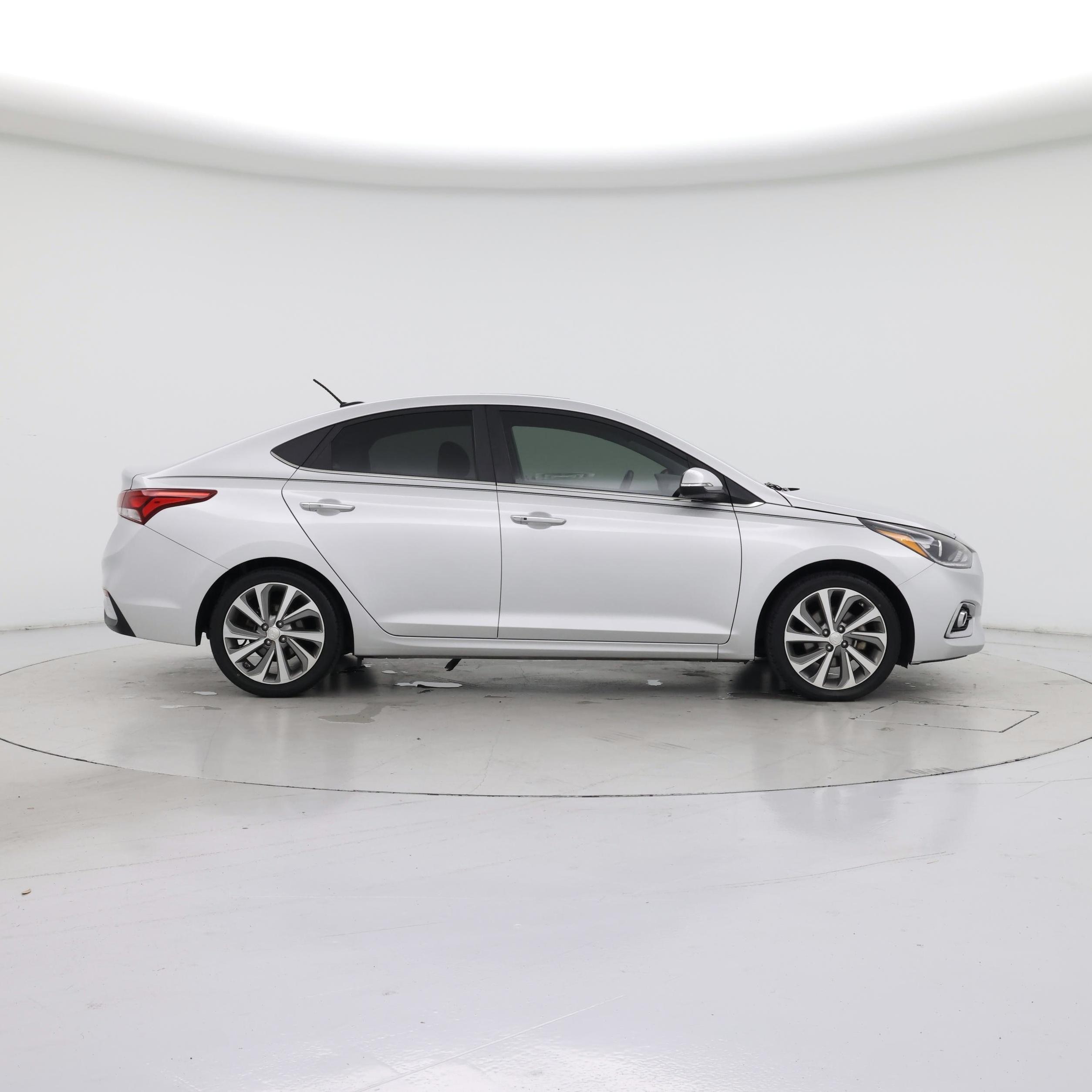 Thumbnail: 2020 Hyundai Accent - 7