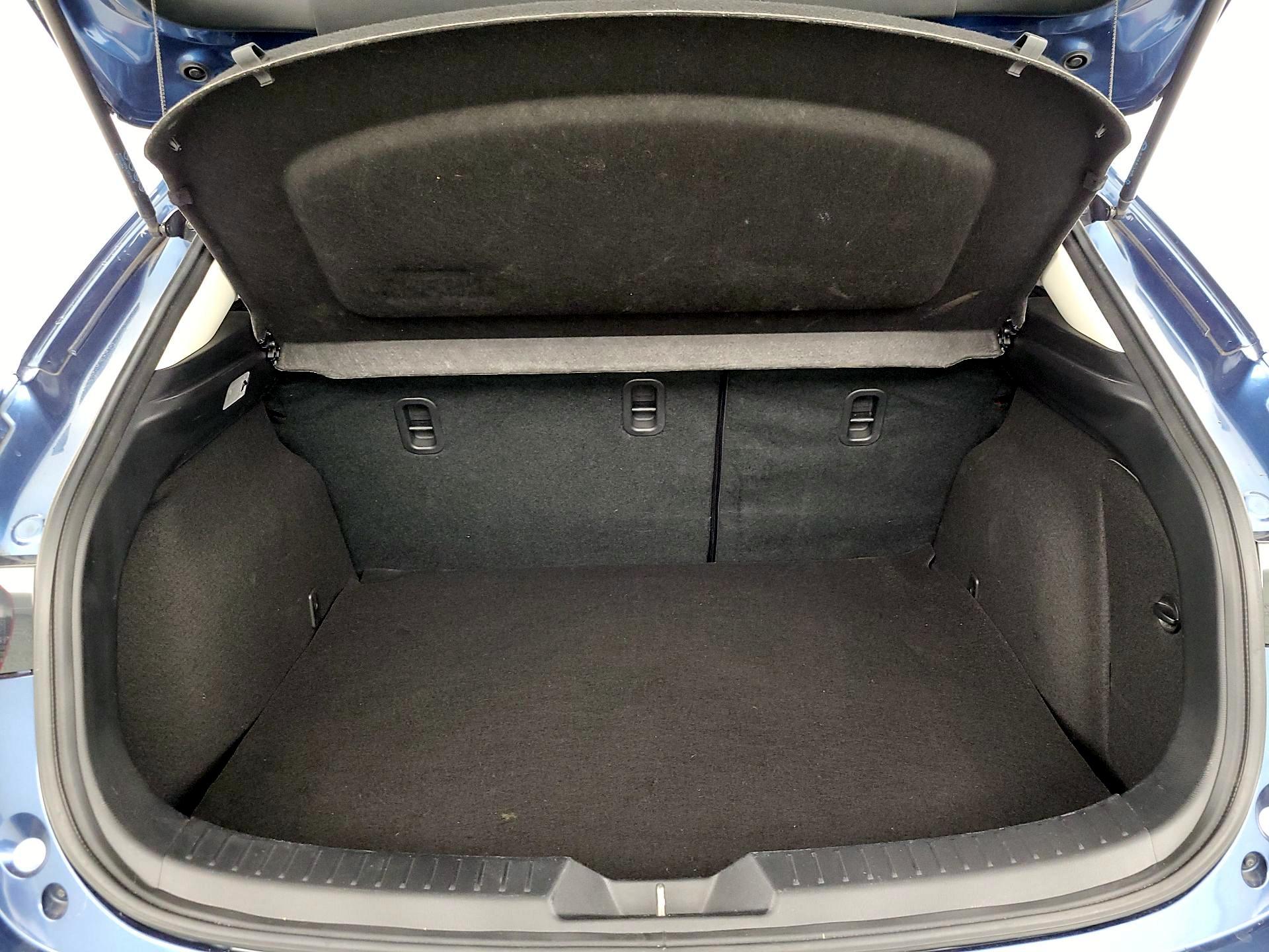 Thumbnail: 2018 Mazda Mazda3 - 20