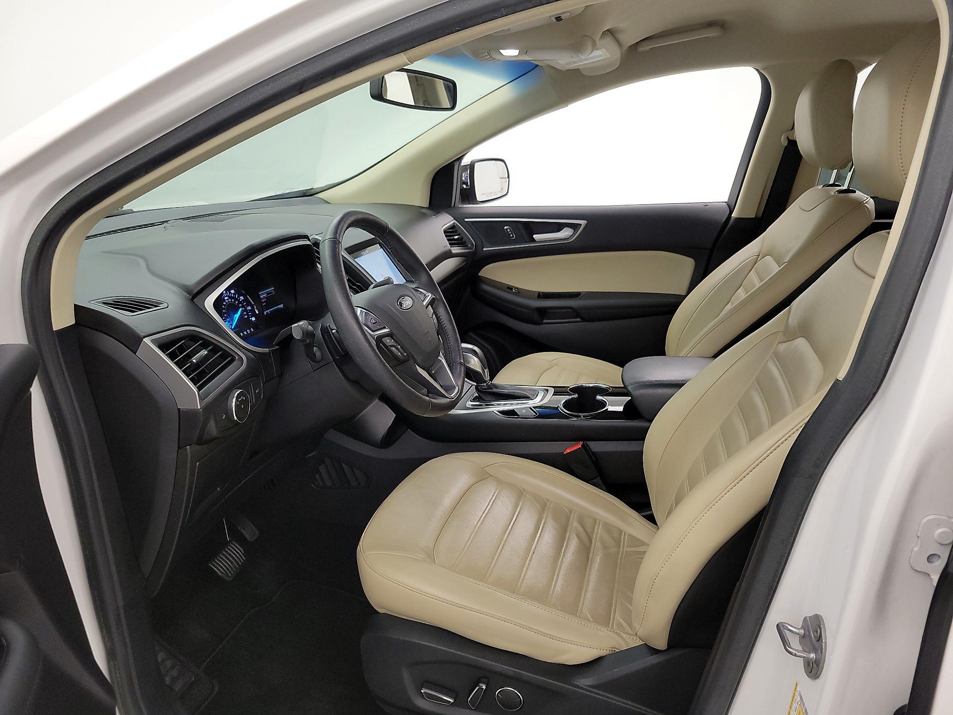 Thumbnail: 2018 Ford Edge - 11
