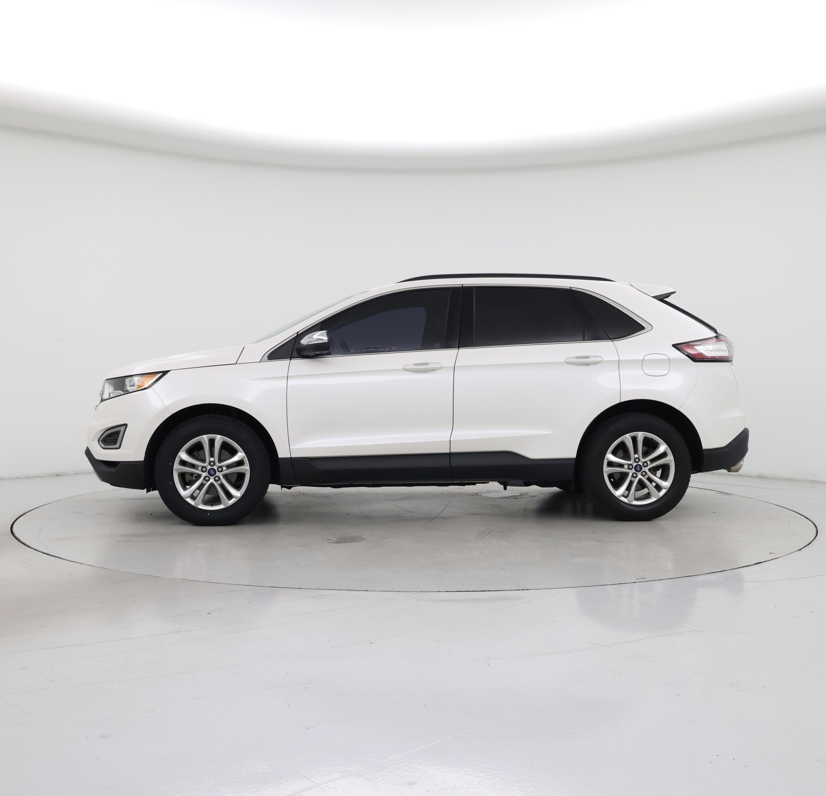 Thumbnail: 2018 Ford Edge - 3