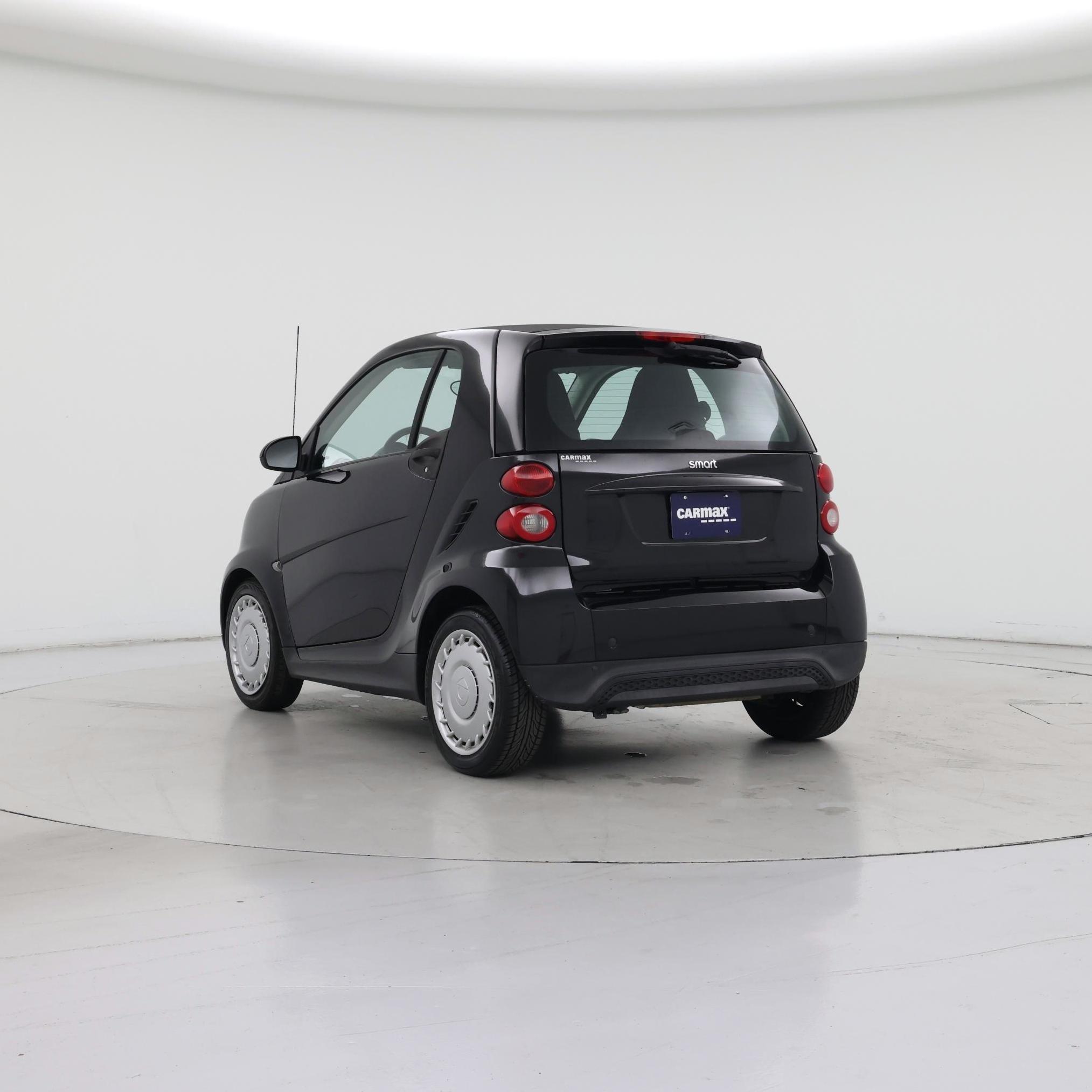 Thumbnail: 2015 smart fortwo - 2