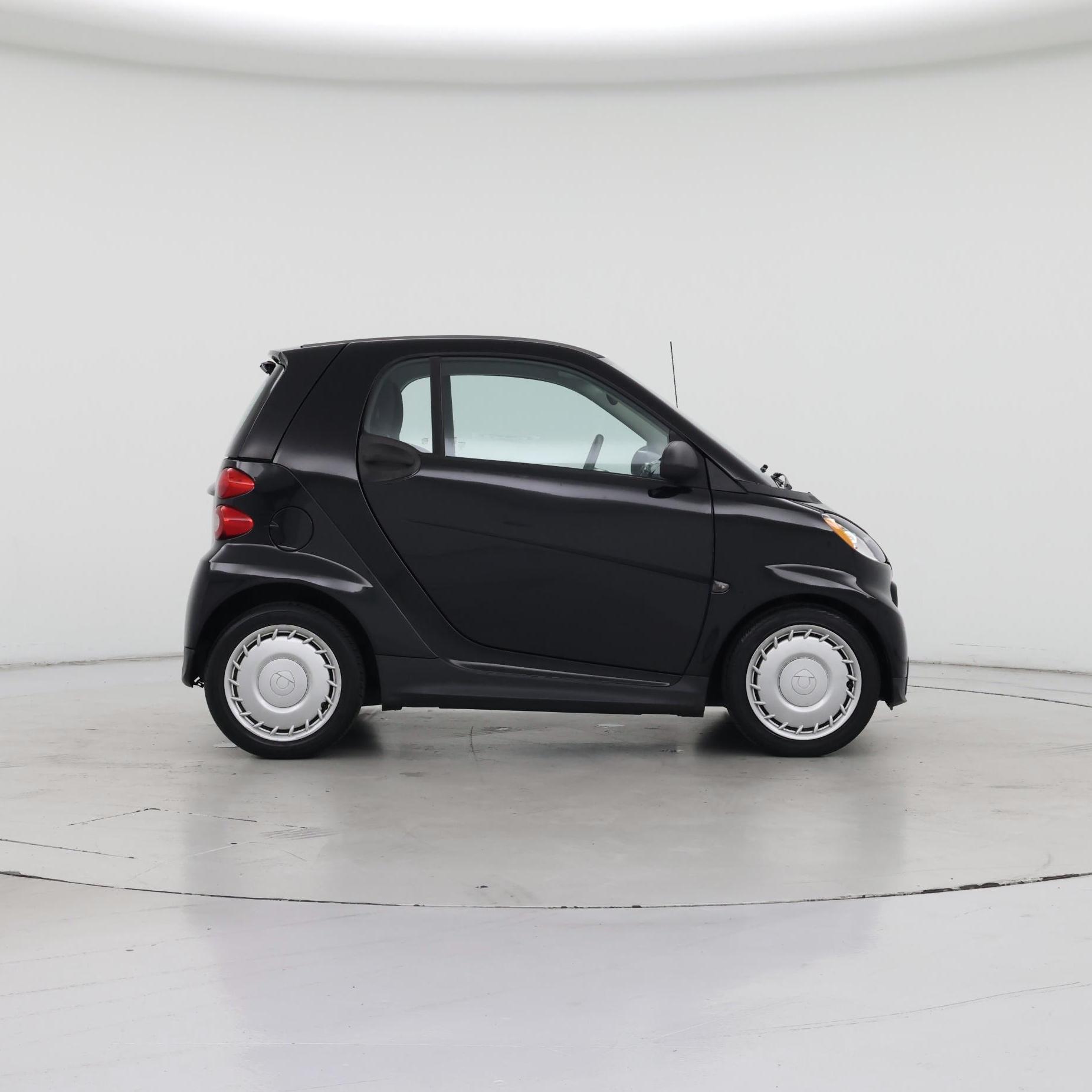 Thumbnail: 2015 smart fortwo - 7