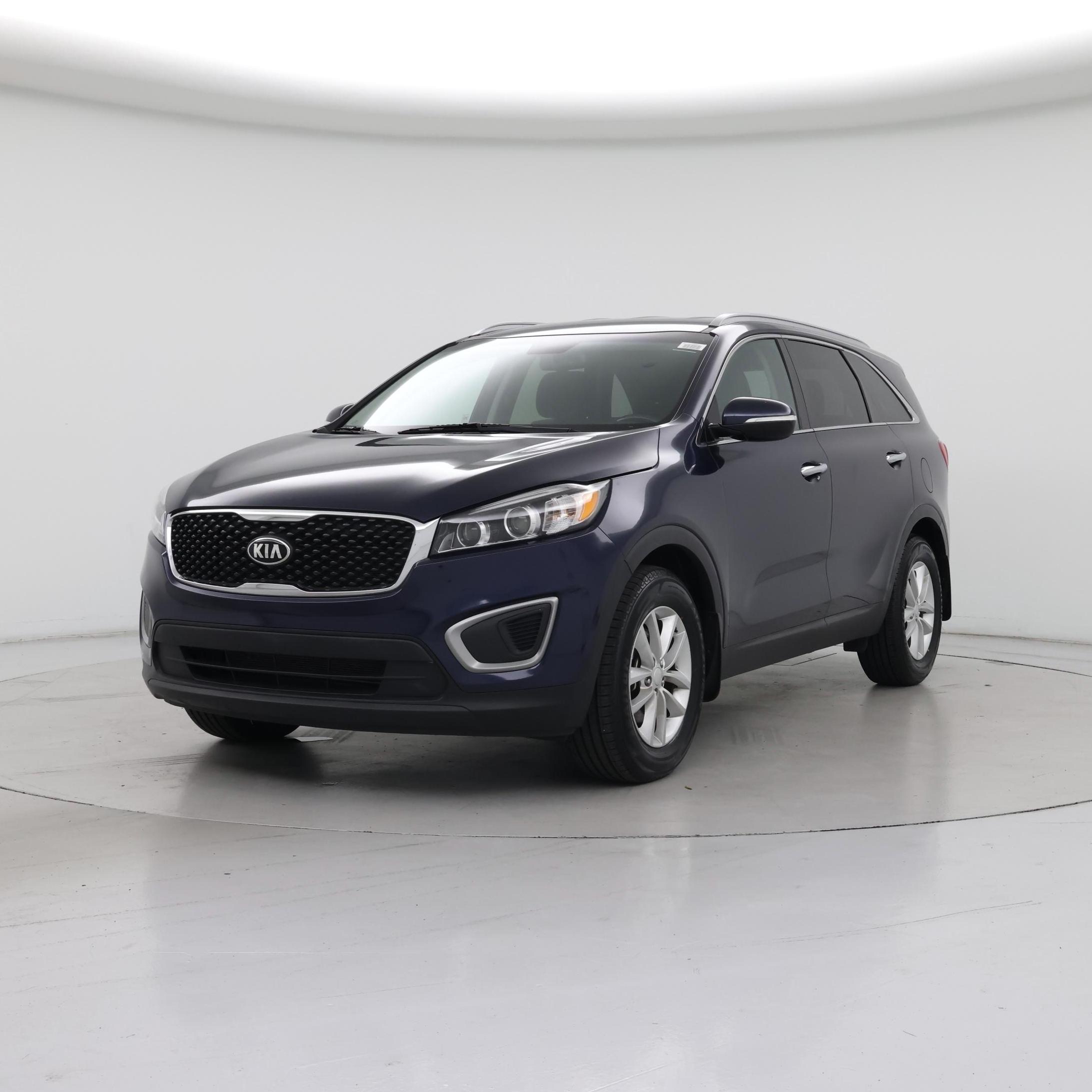 Thumbnail: 2016 Kia Sorento - 4